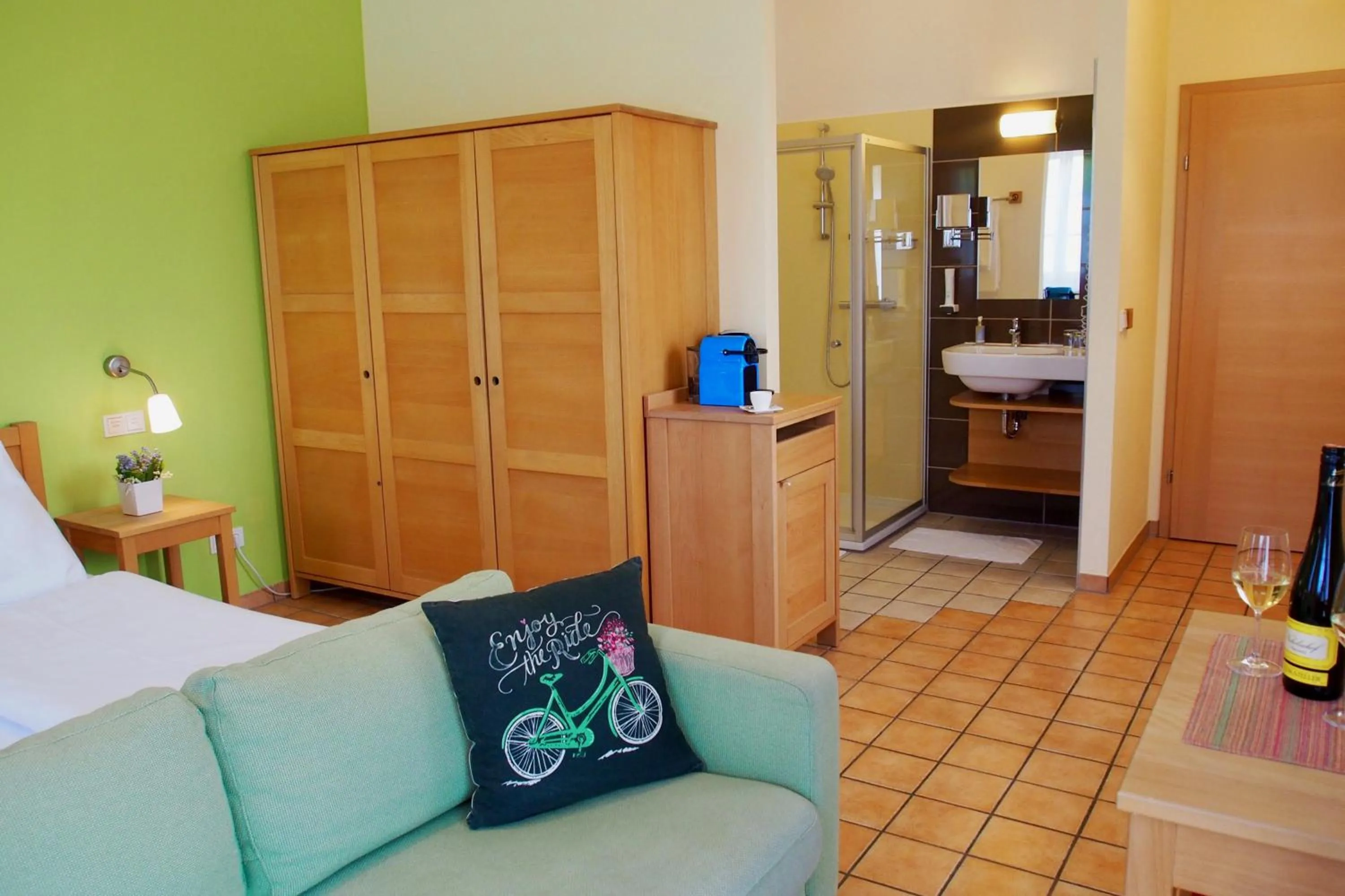 Living room in ad vineas Gästehaus Nikolaihof-Hotel Garni