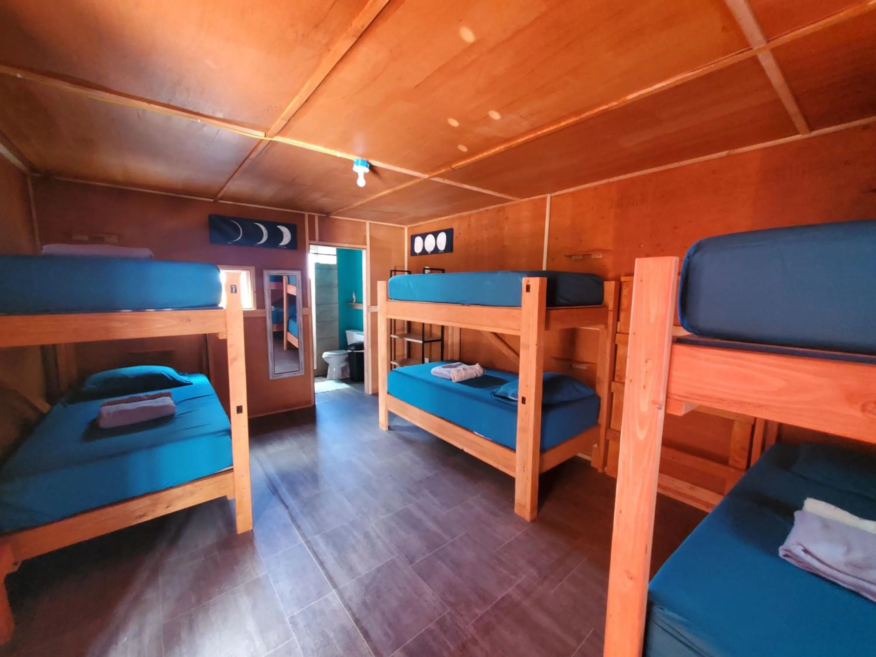 bunk bed, Bed in Open Gate Hostel Hawaii
