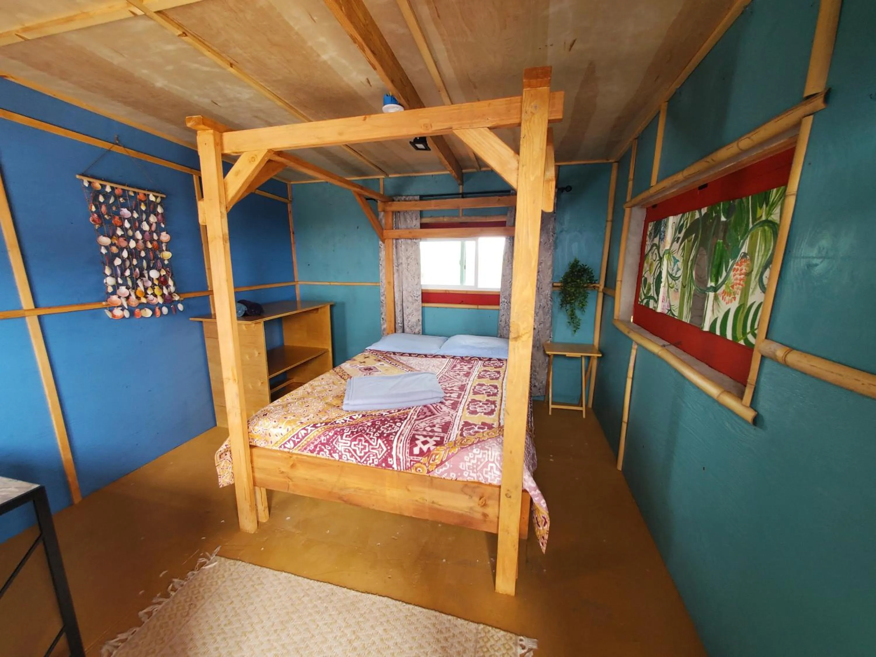 Bed in Open Gate Hostel Hawaii