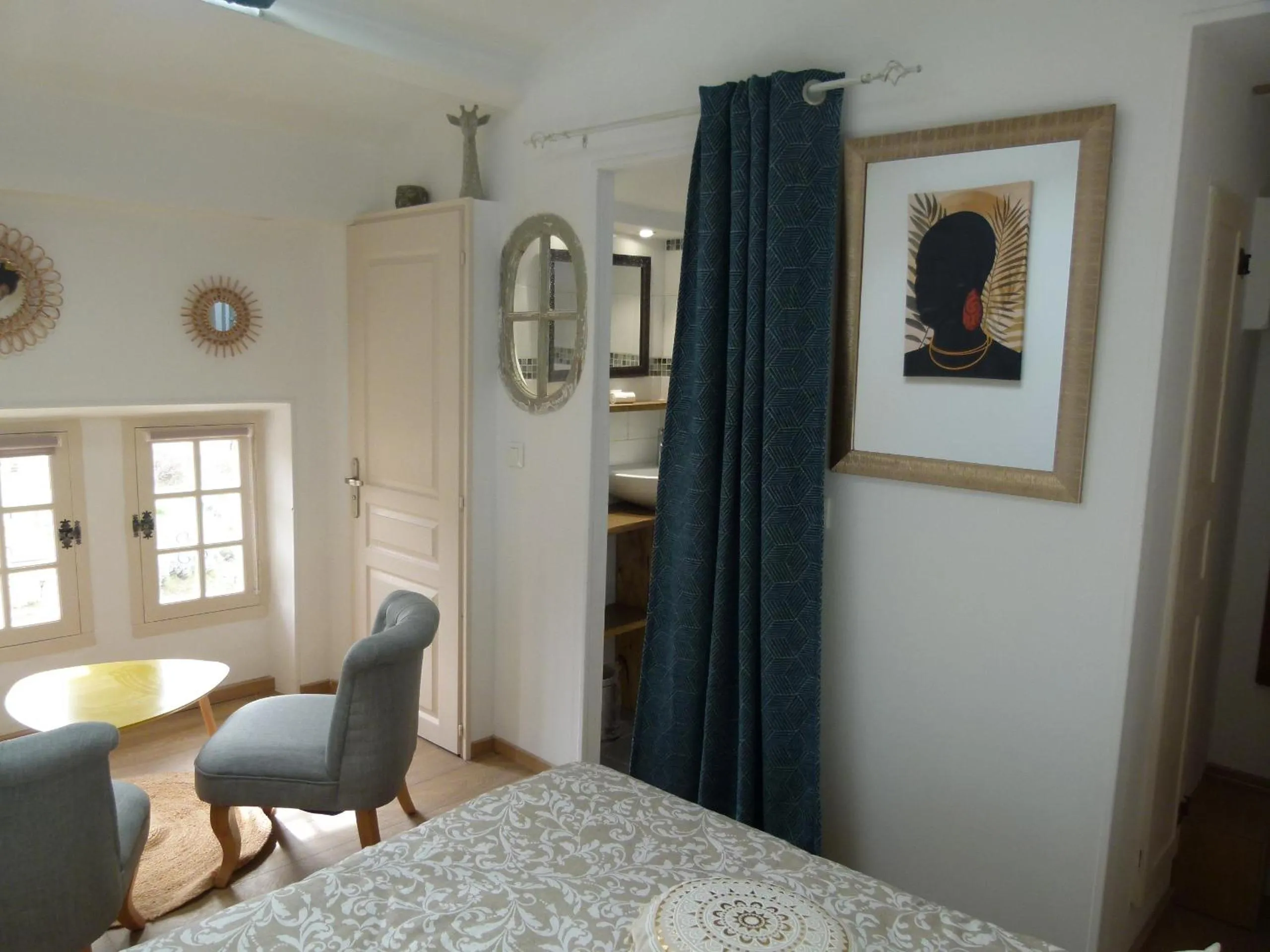 Photo of the whole room in chambre campagnarde