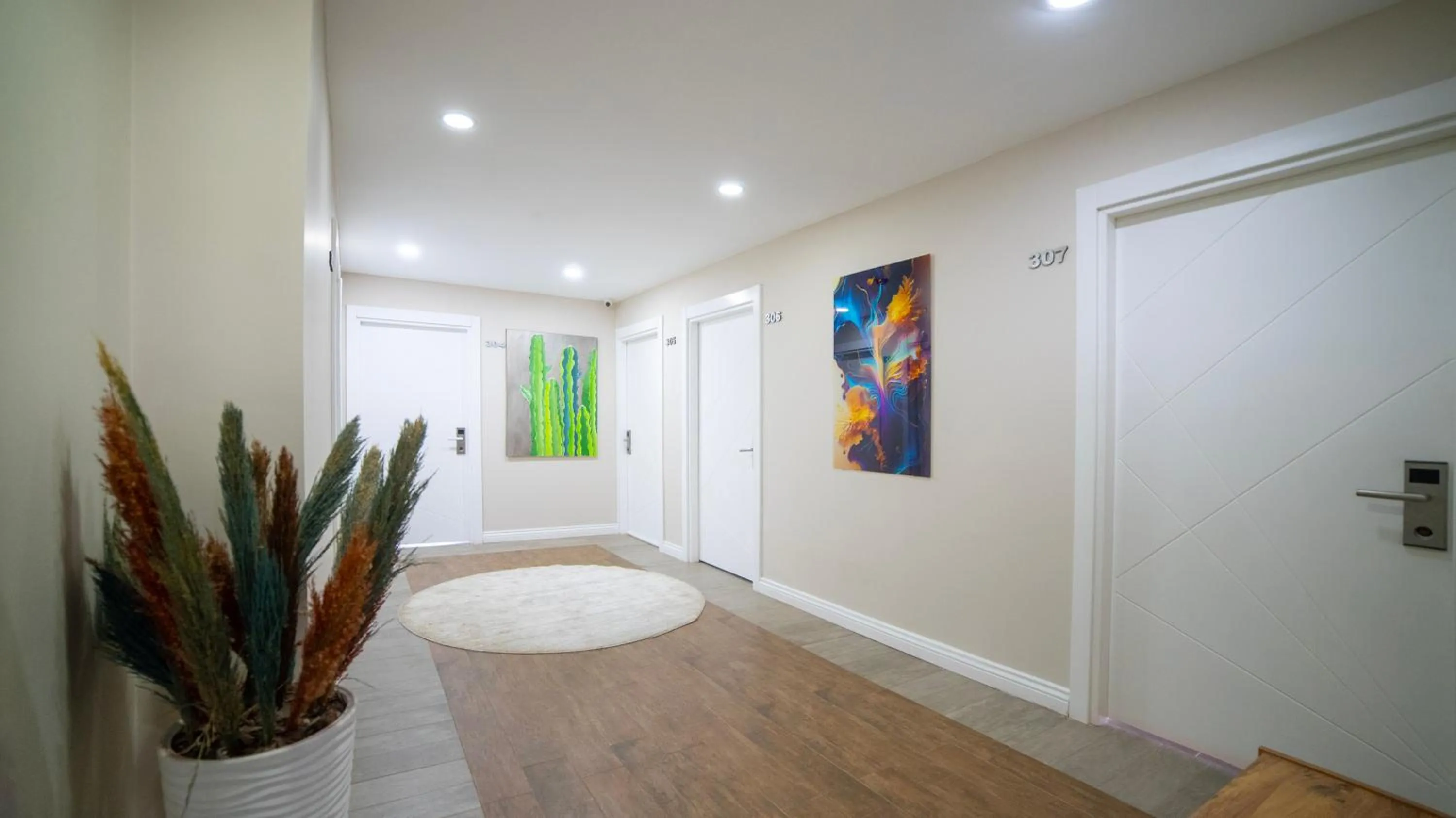 Guests in La Cactus Boutique Hotel