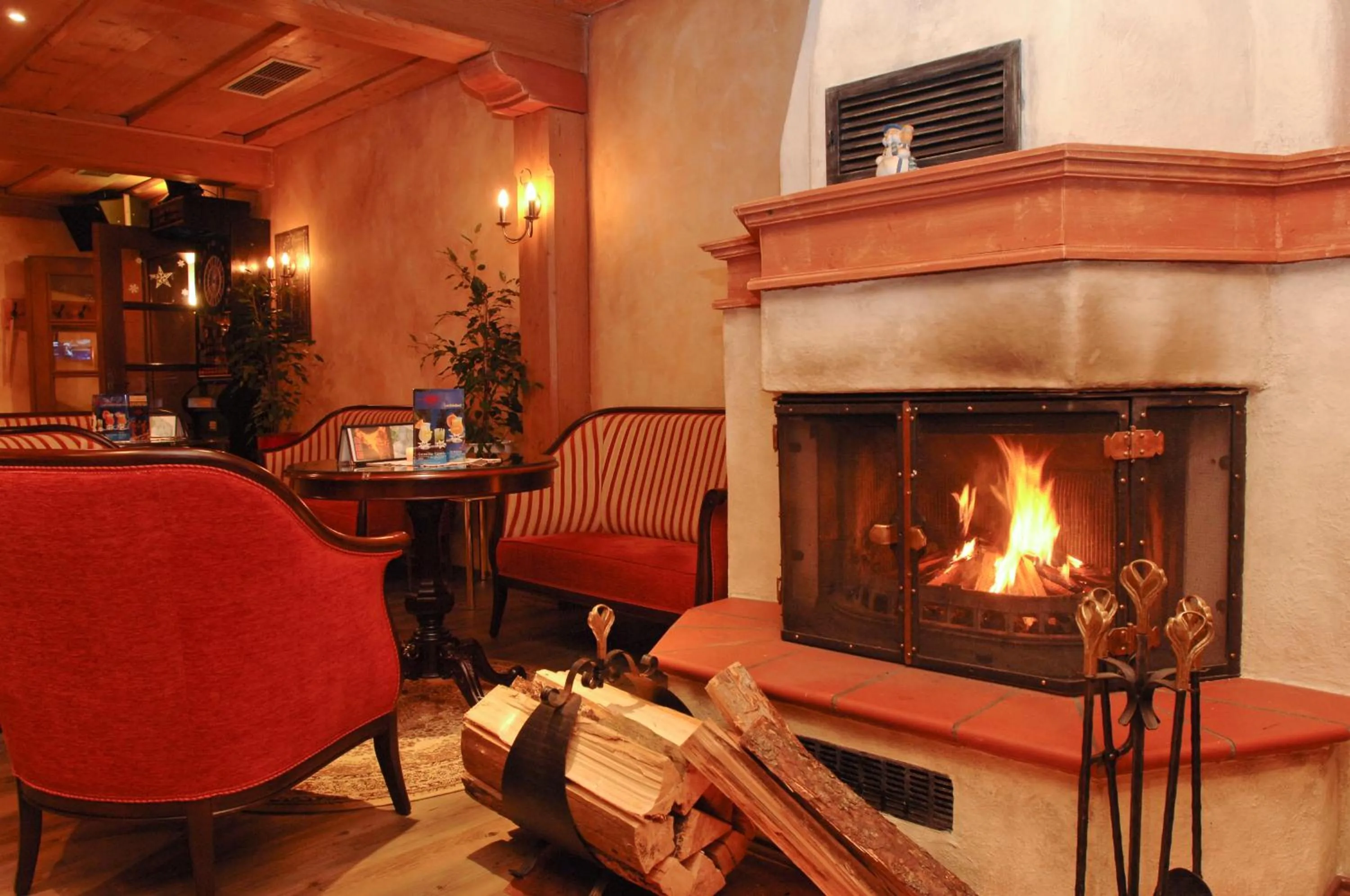 Lounge or bar in Sporthotel Heiligenblut
