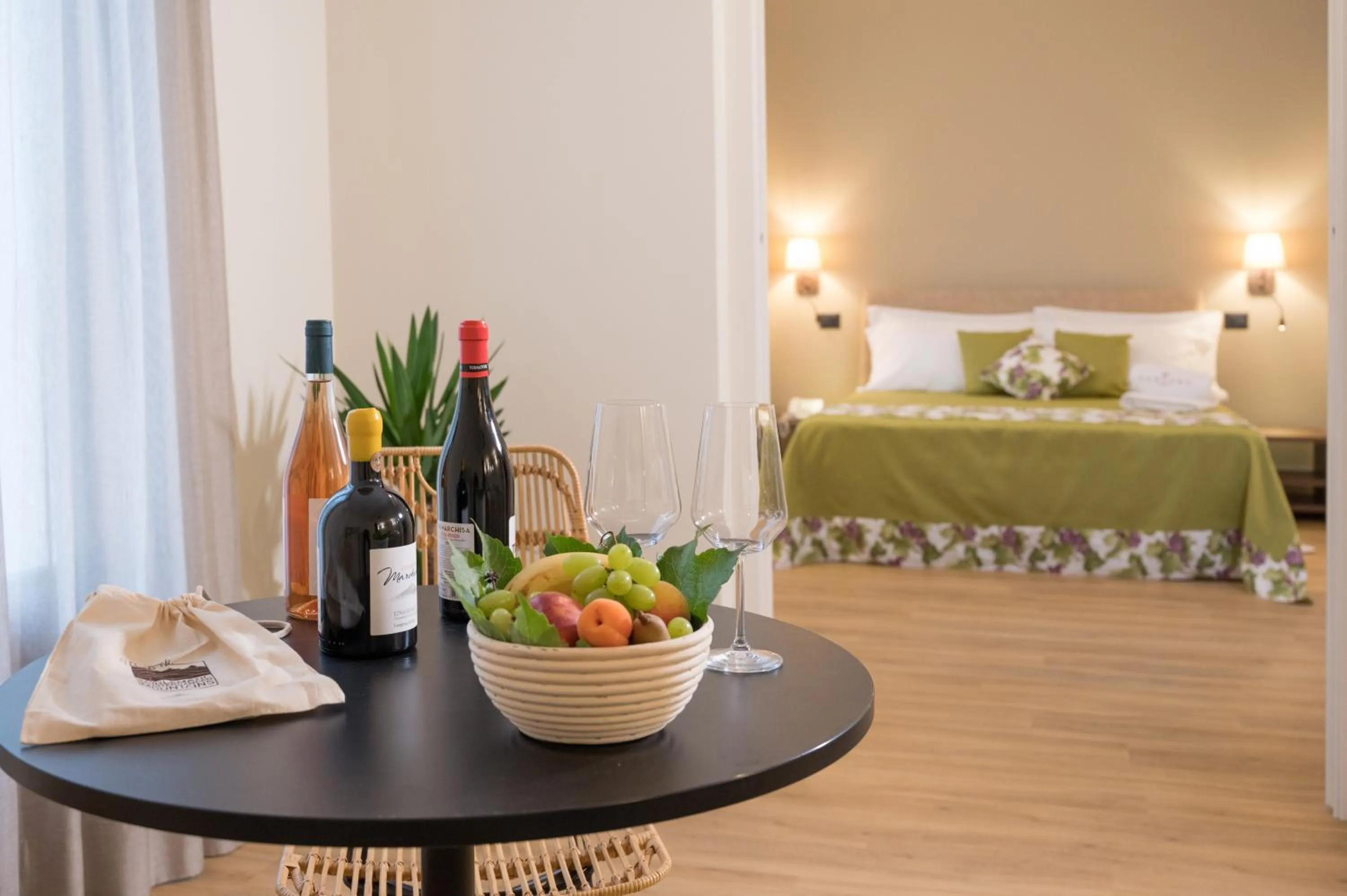 Bedroom, Bed in Santoro Country House
