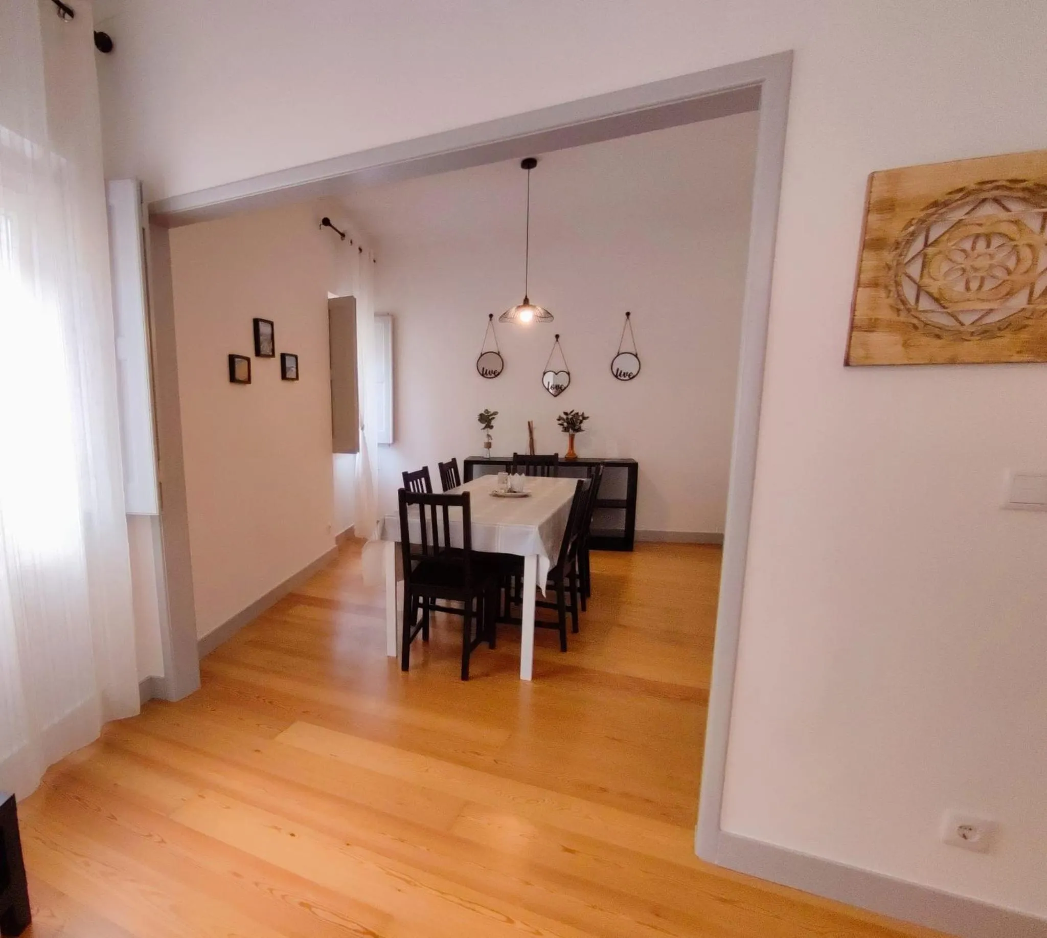 Dining area in Casas da Biquinha
