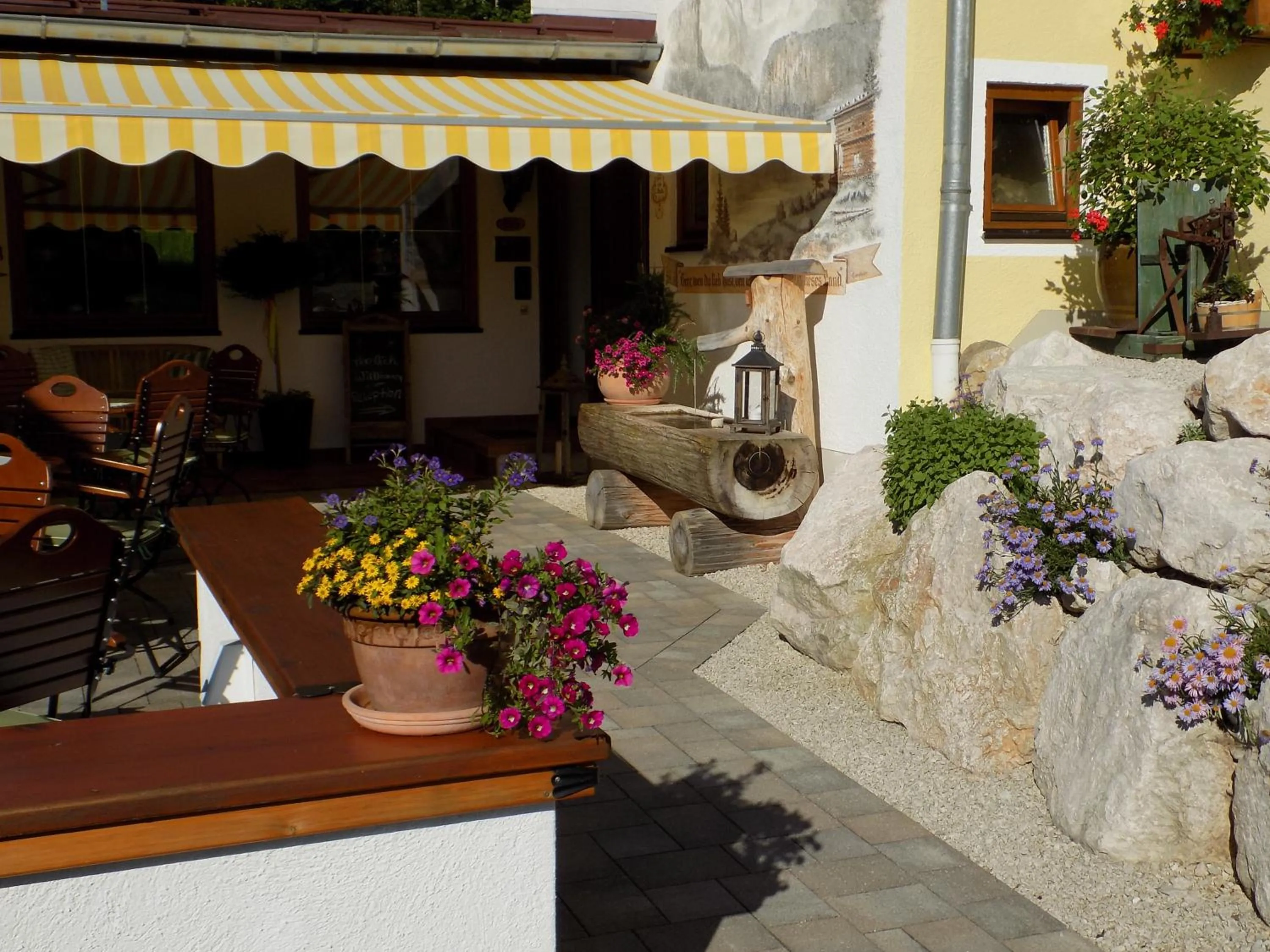Facade/entrance in Alpenhotel Bergzauber