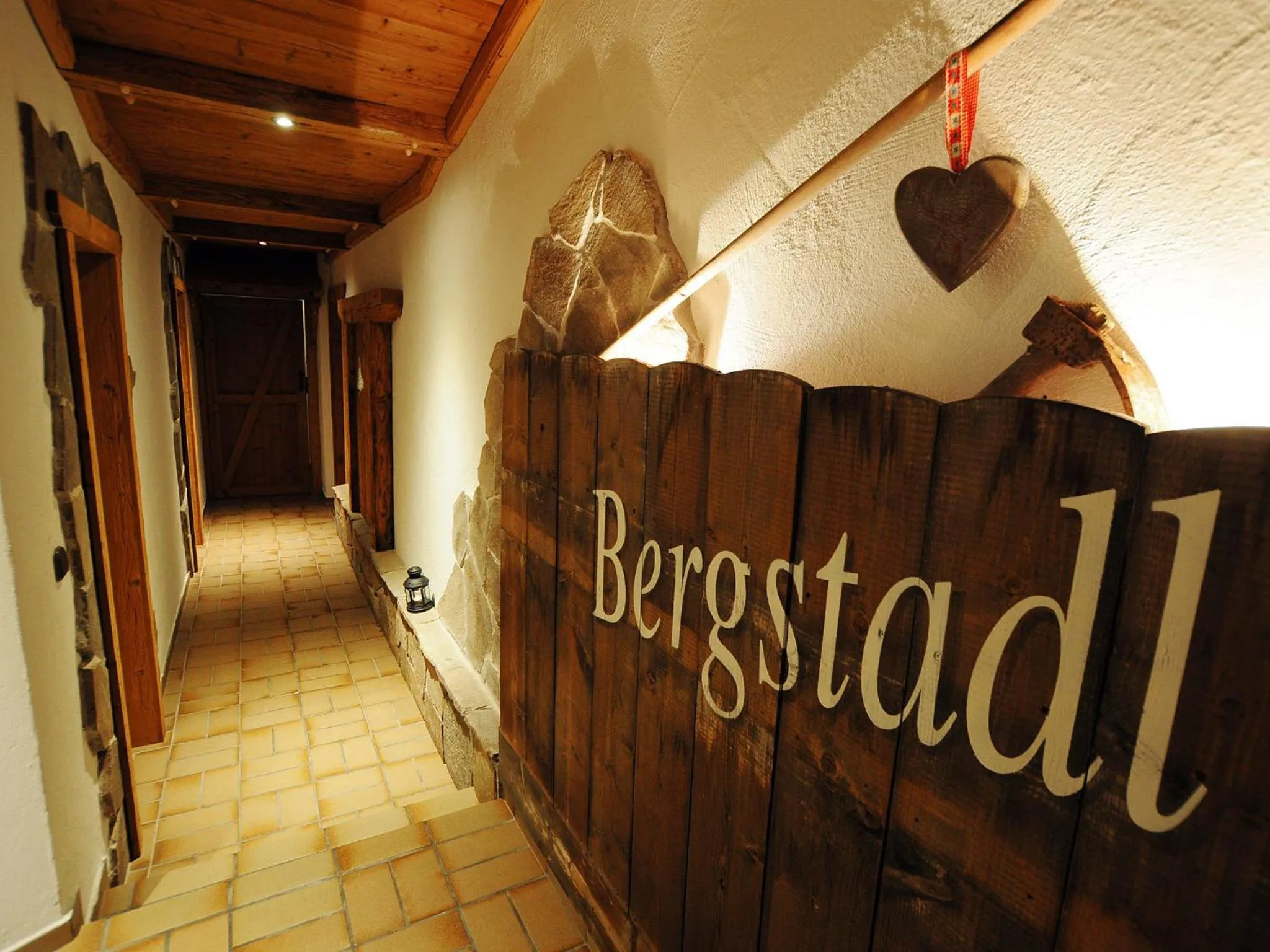 Lounge or bar in Alpenhotel Bergzauber