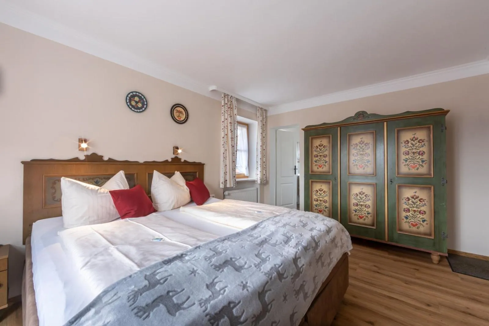 Bed in Alpenhotel Bergzauber