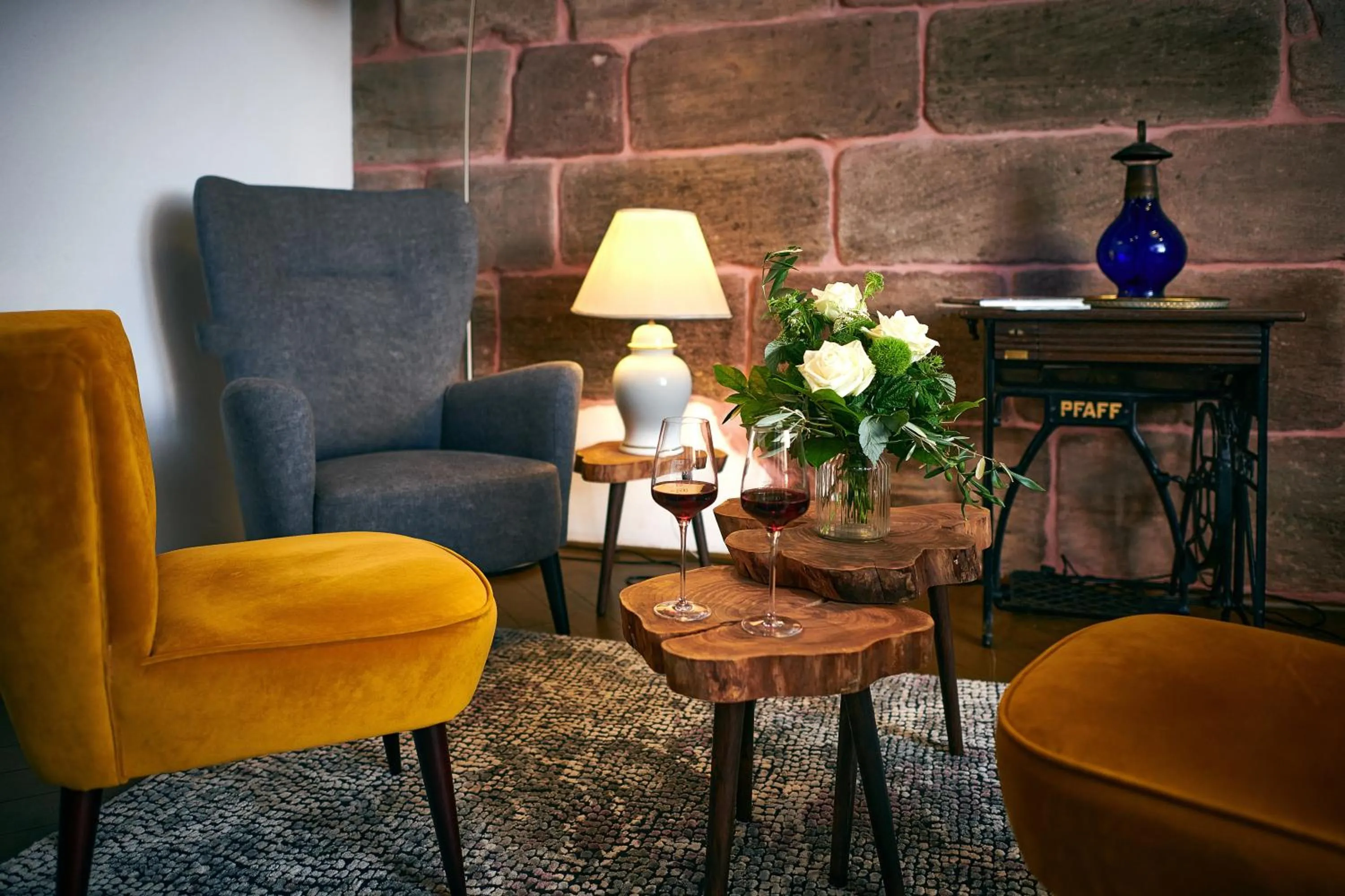 Lounge or bar in DER SCHWAN Hotel & Restaurant