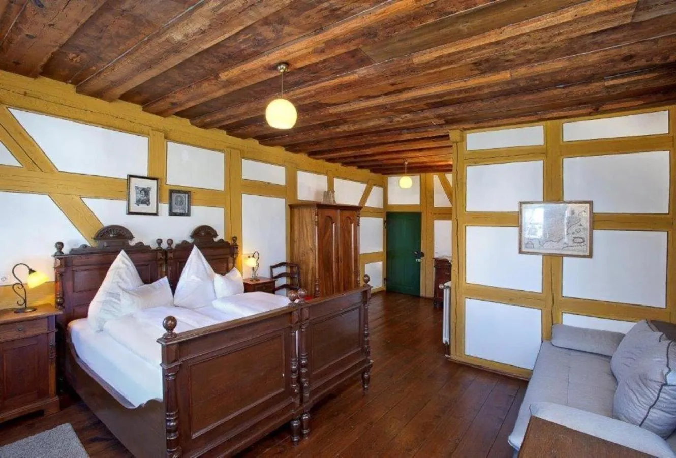 Bedroom, Bed in DER SCHWAN Hotel & Restaurant