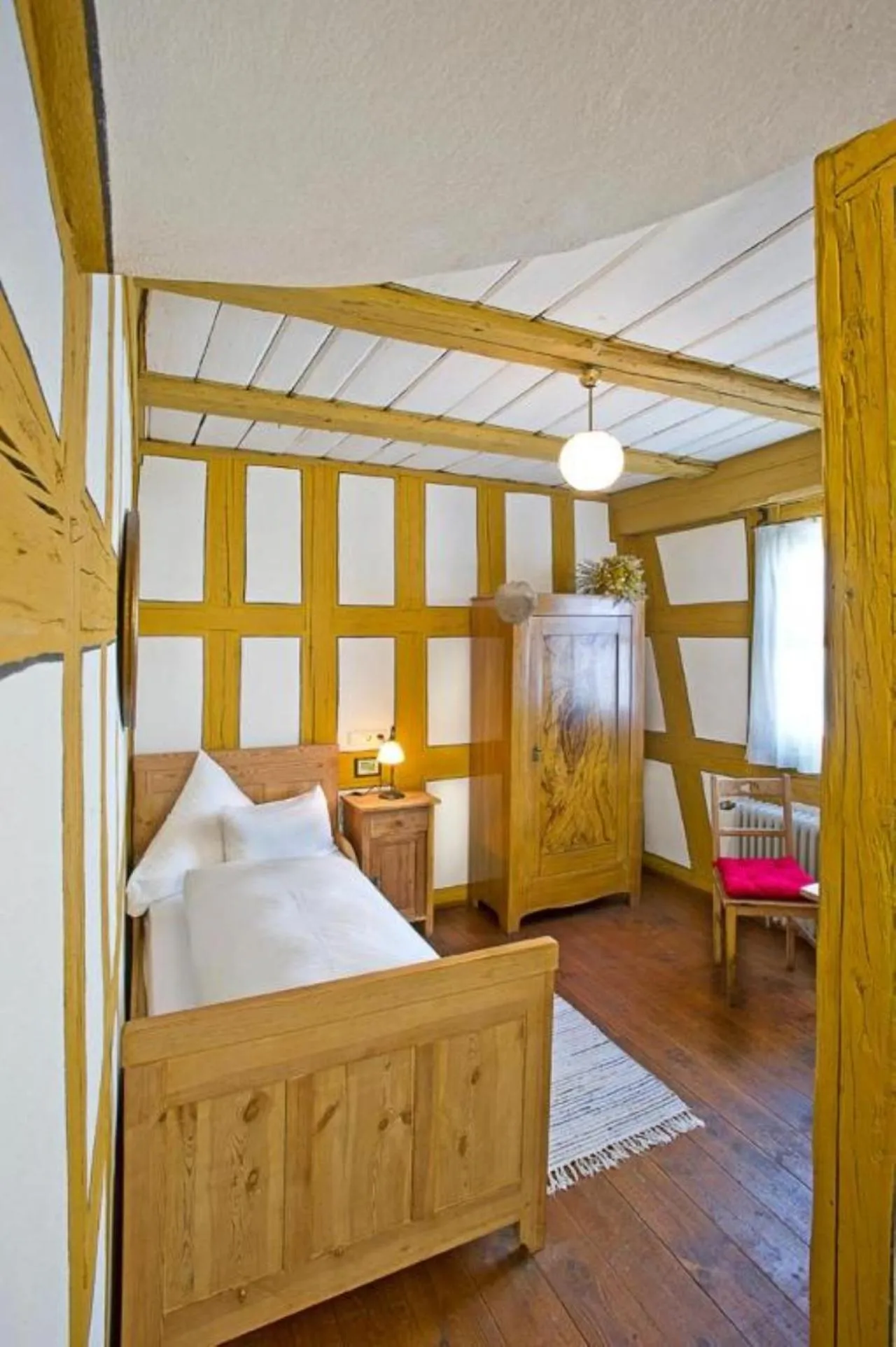 Bedroom, Bed in DER SCHWAN Hotel & Restaurant