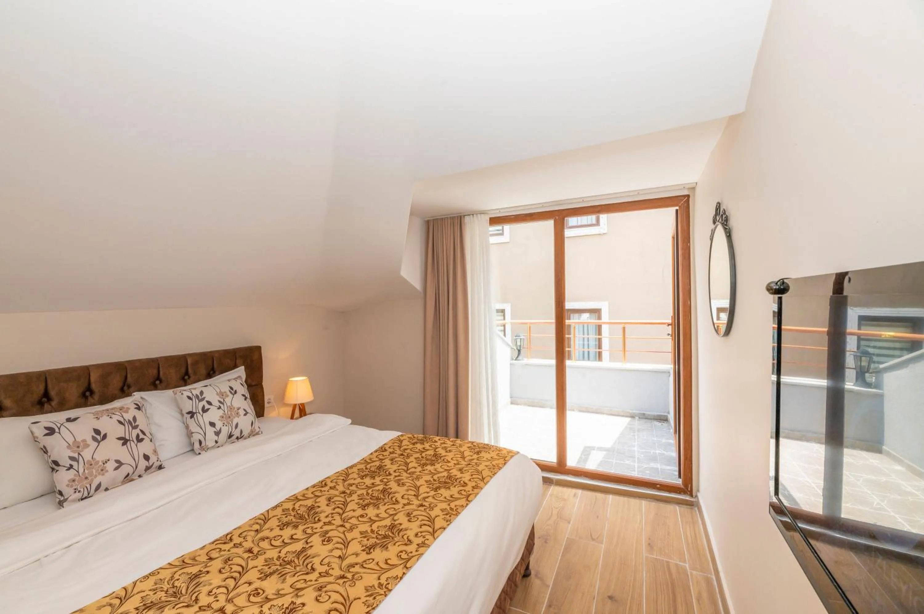 Bed in Marida Residence - Istanbul Taksim