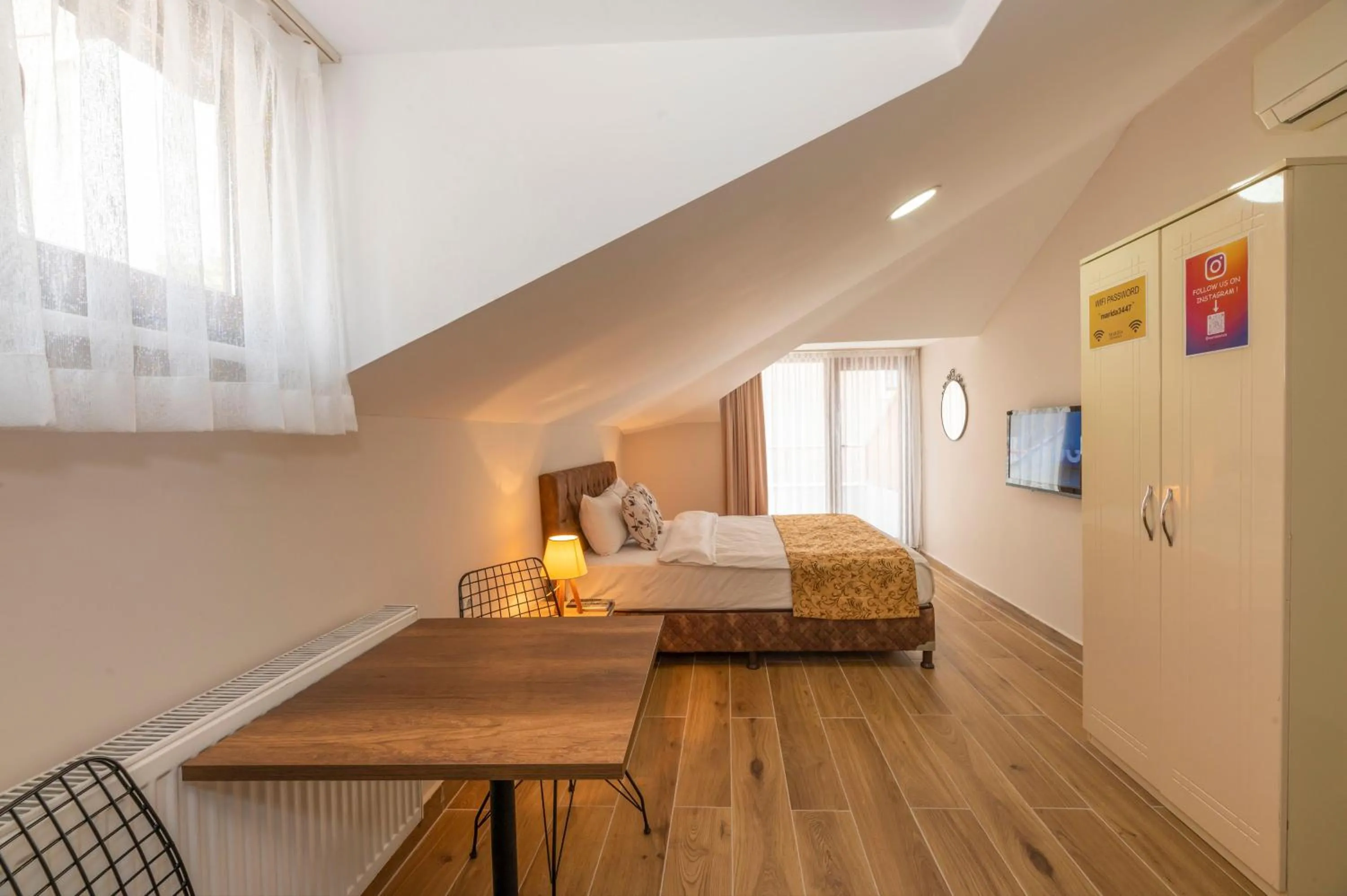 Photo of the whole room, Bed in Marida Residence - Istanbul Taksim