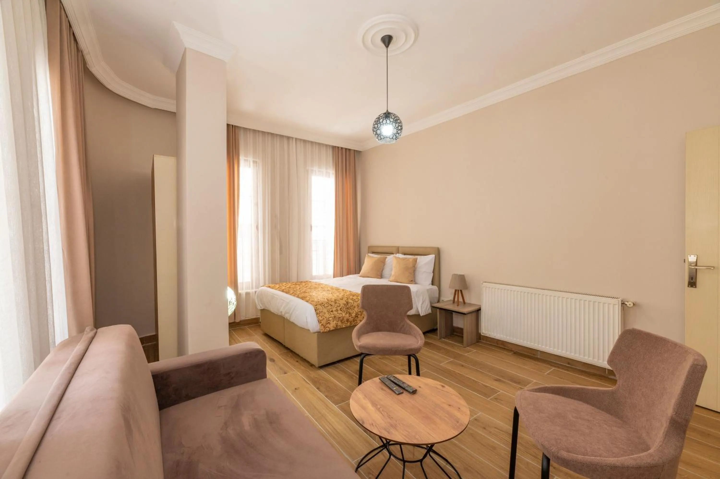 Photo of the whole room in Marida Residence - Istanbul Taksim