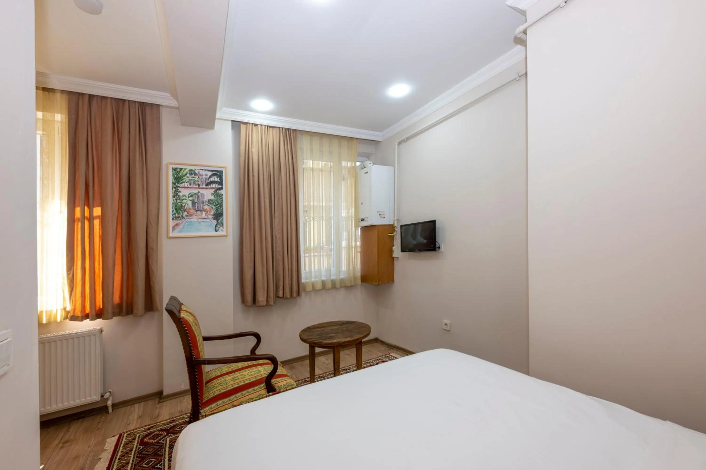 Bed in Marida Residence - Istanbul Taksim