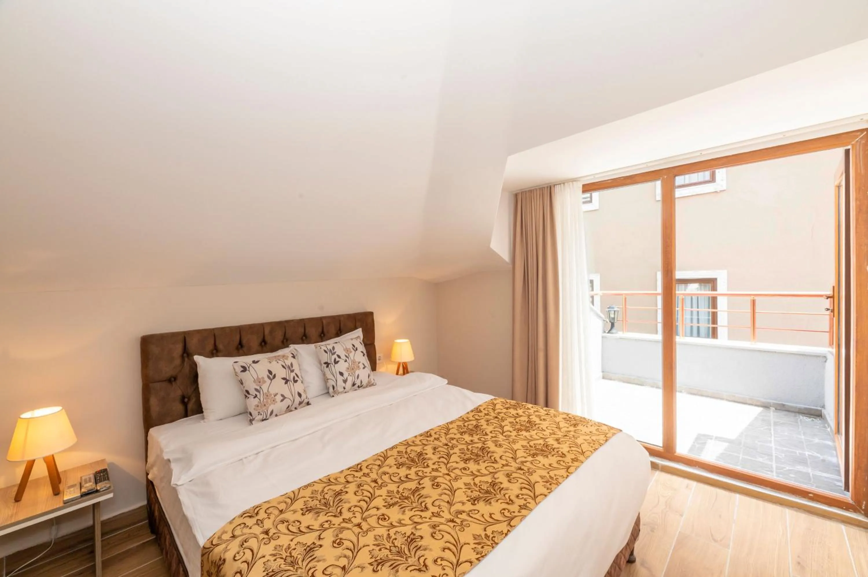 Bed in Marida Residence - Istanbul Taksim