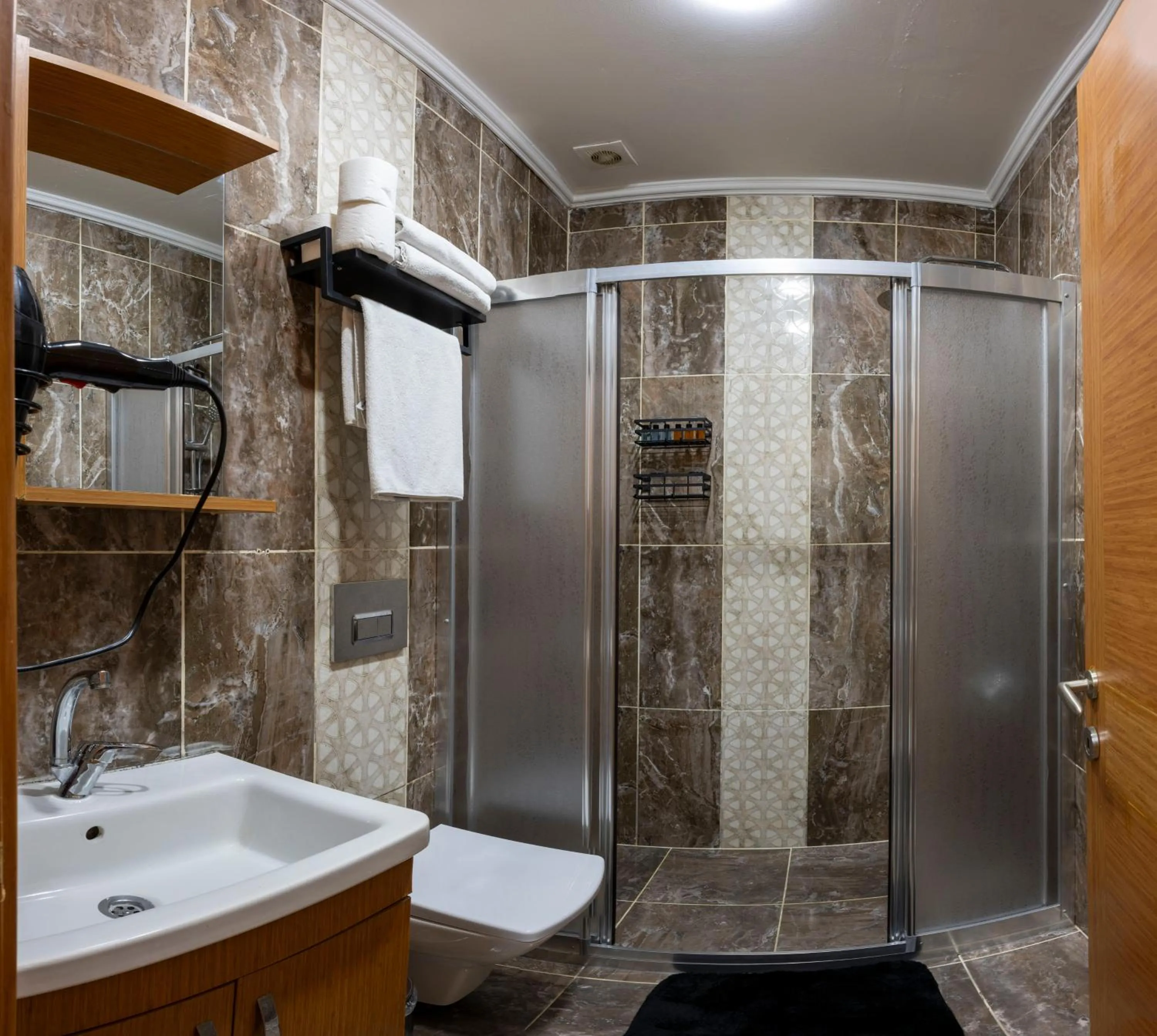 Shower in Marida Residence - Istanbul Taksim