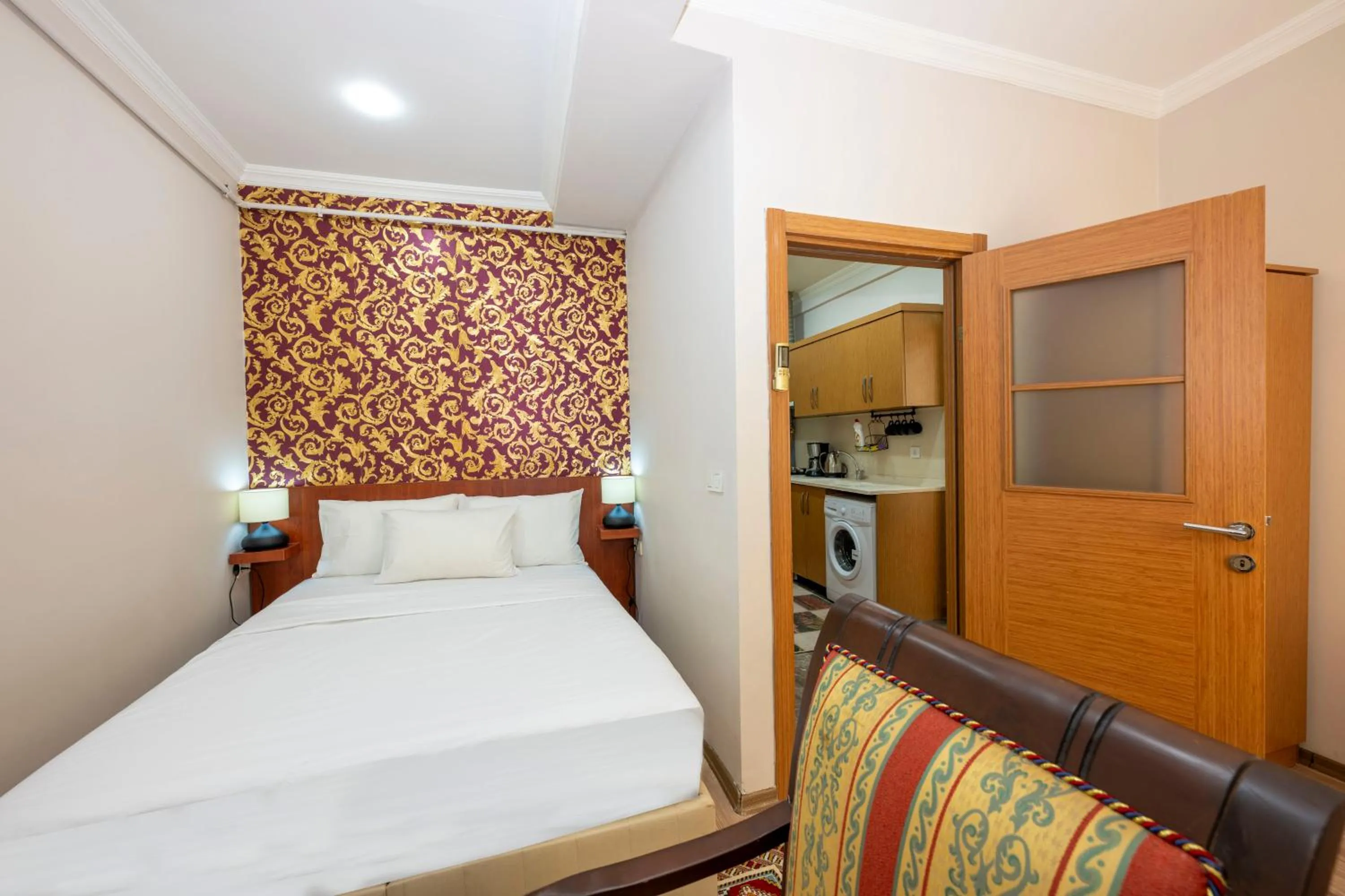 Photo of the whole room, Bed in Marida Residence - Istanbul Taksim