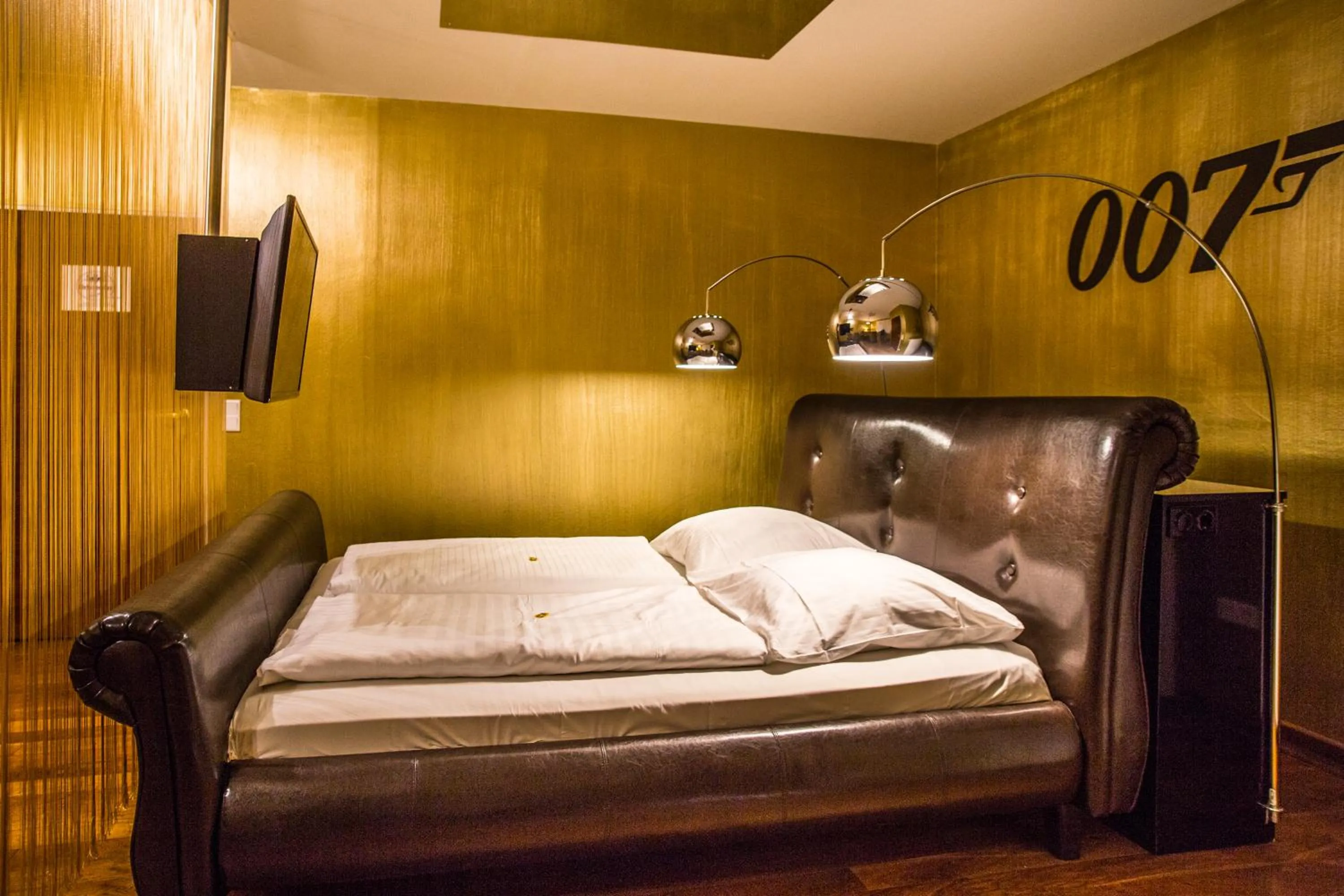 Photo of the whole room, Bed in Landhotel Beverland bei Münster