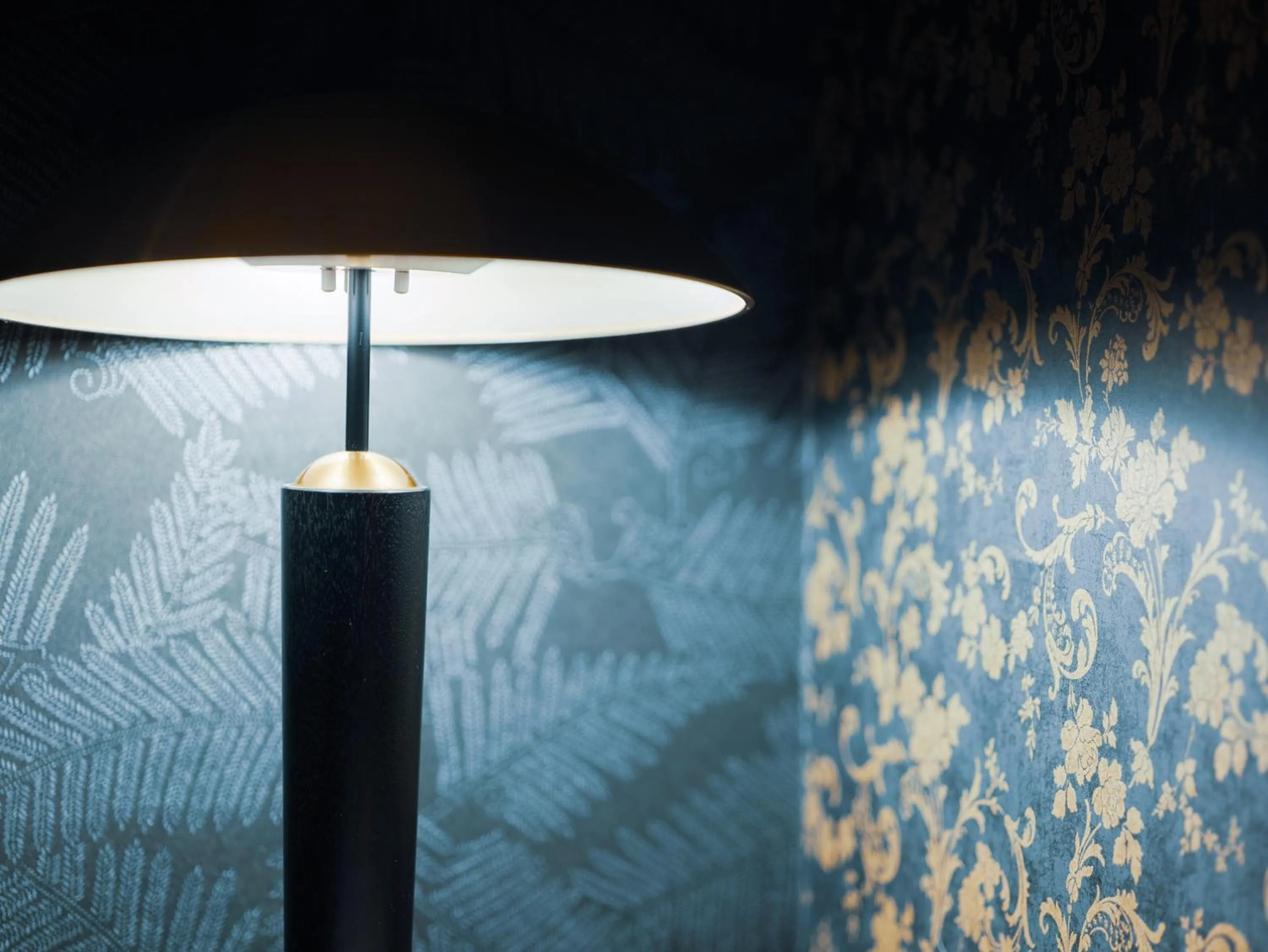 GLAMROSE -Adult Only Motel-