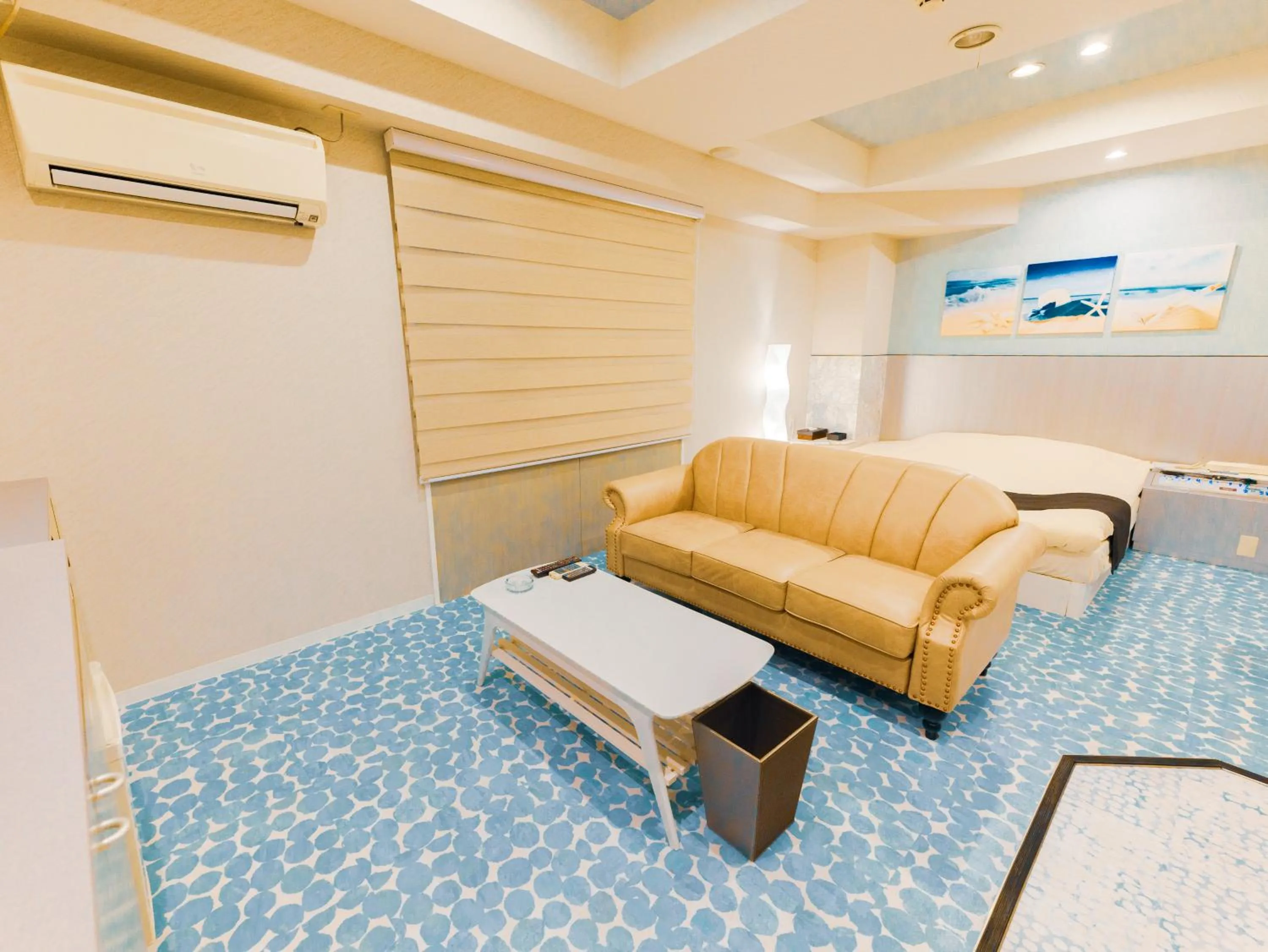 GLAMROSE -Adult Only Motel-