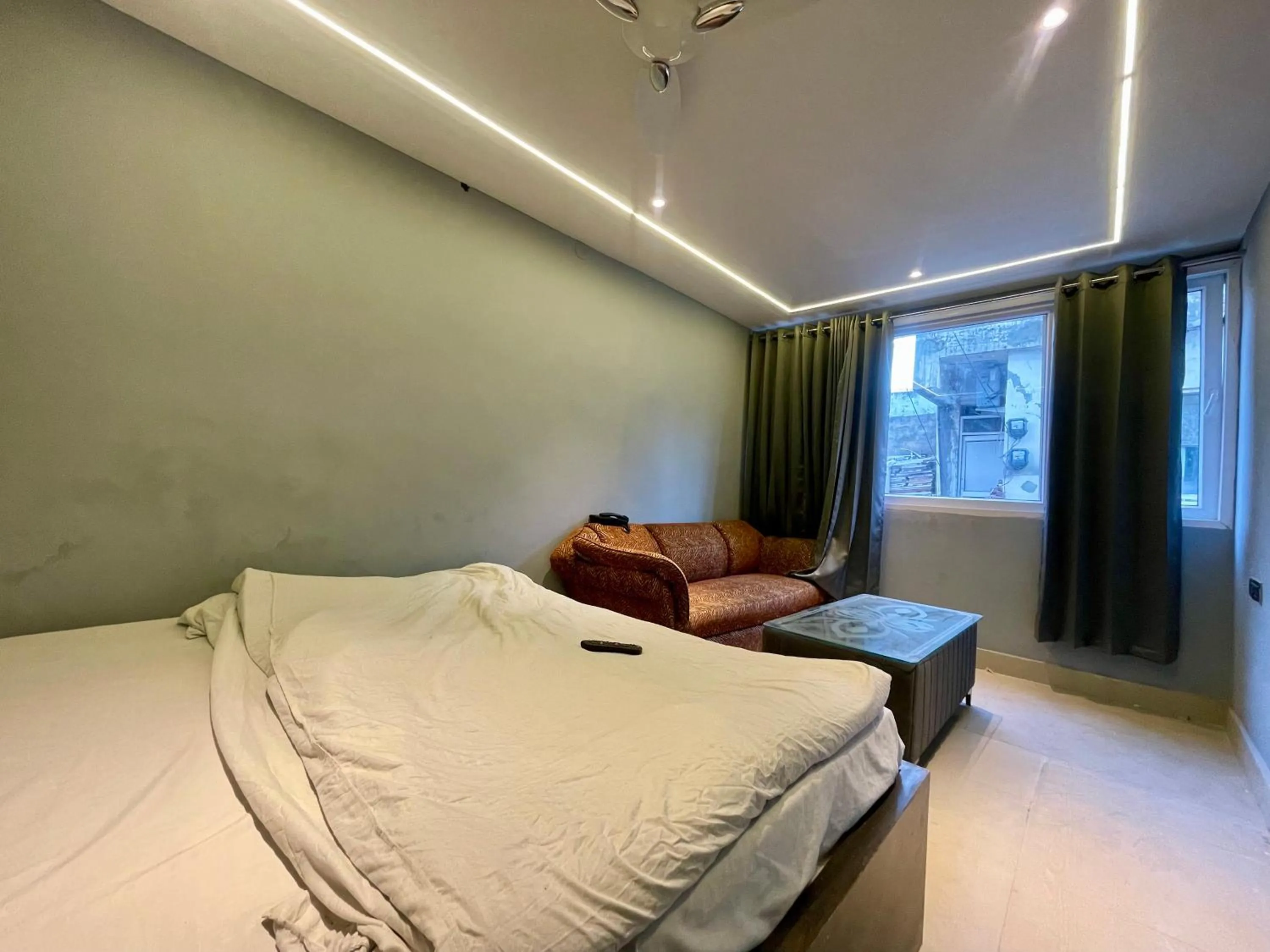 Bathroom in Hotel Himgiri