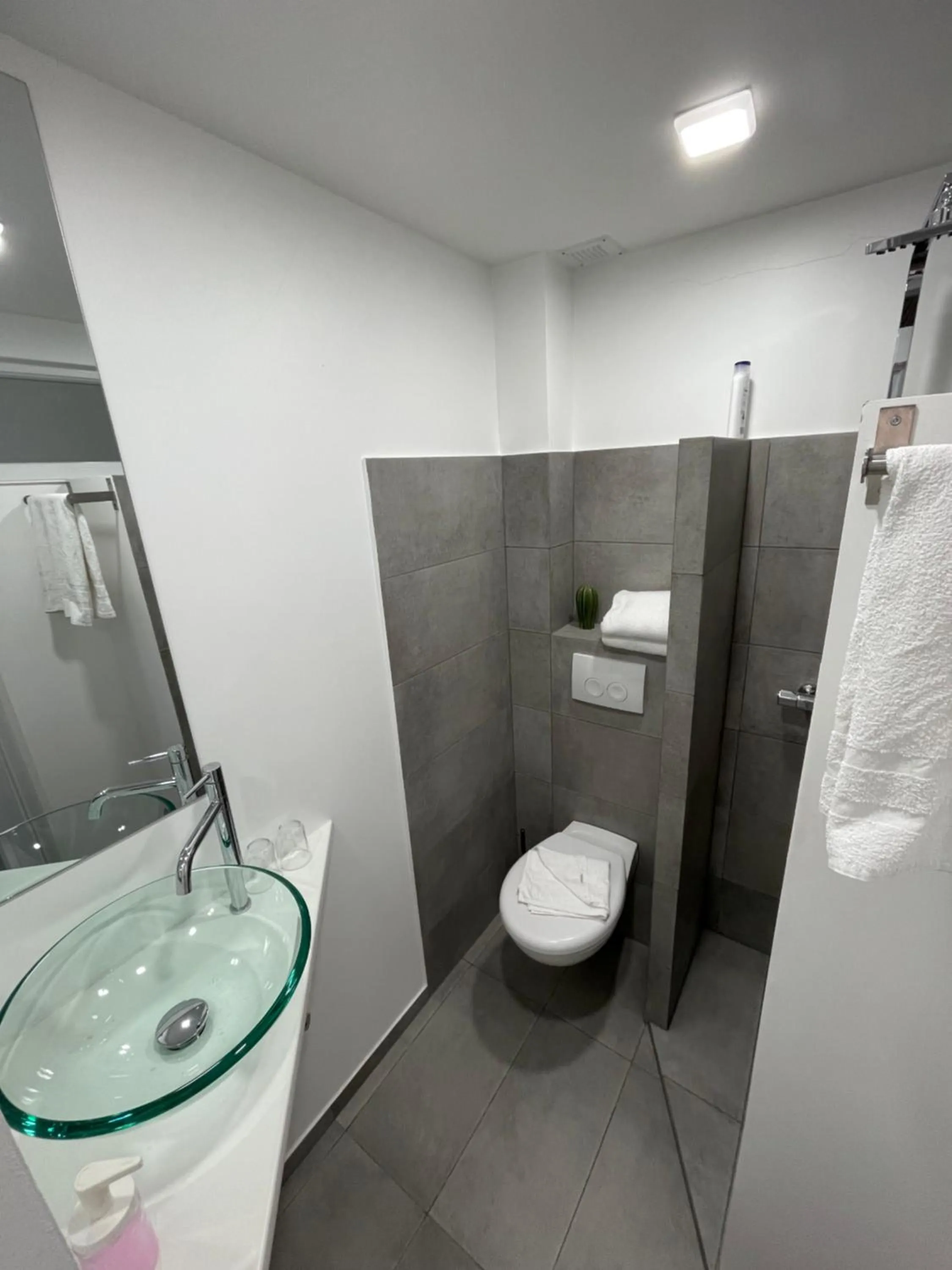 Bathroom in Liberty Hotel Cologne