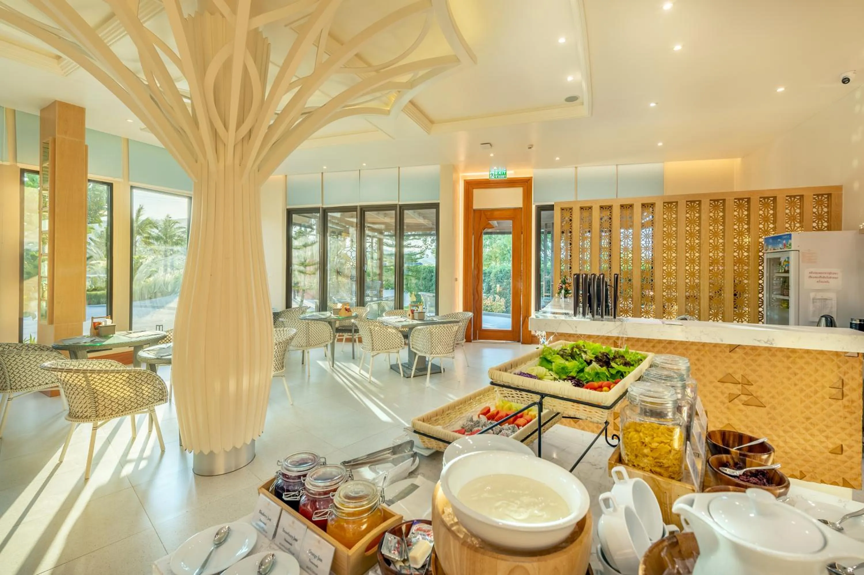 Food and drinks in Phukalini Luxury Pool Villa & Onsen