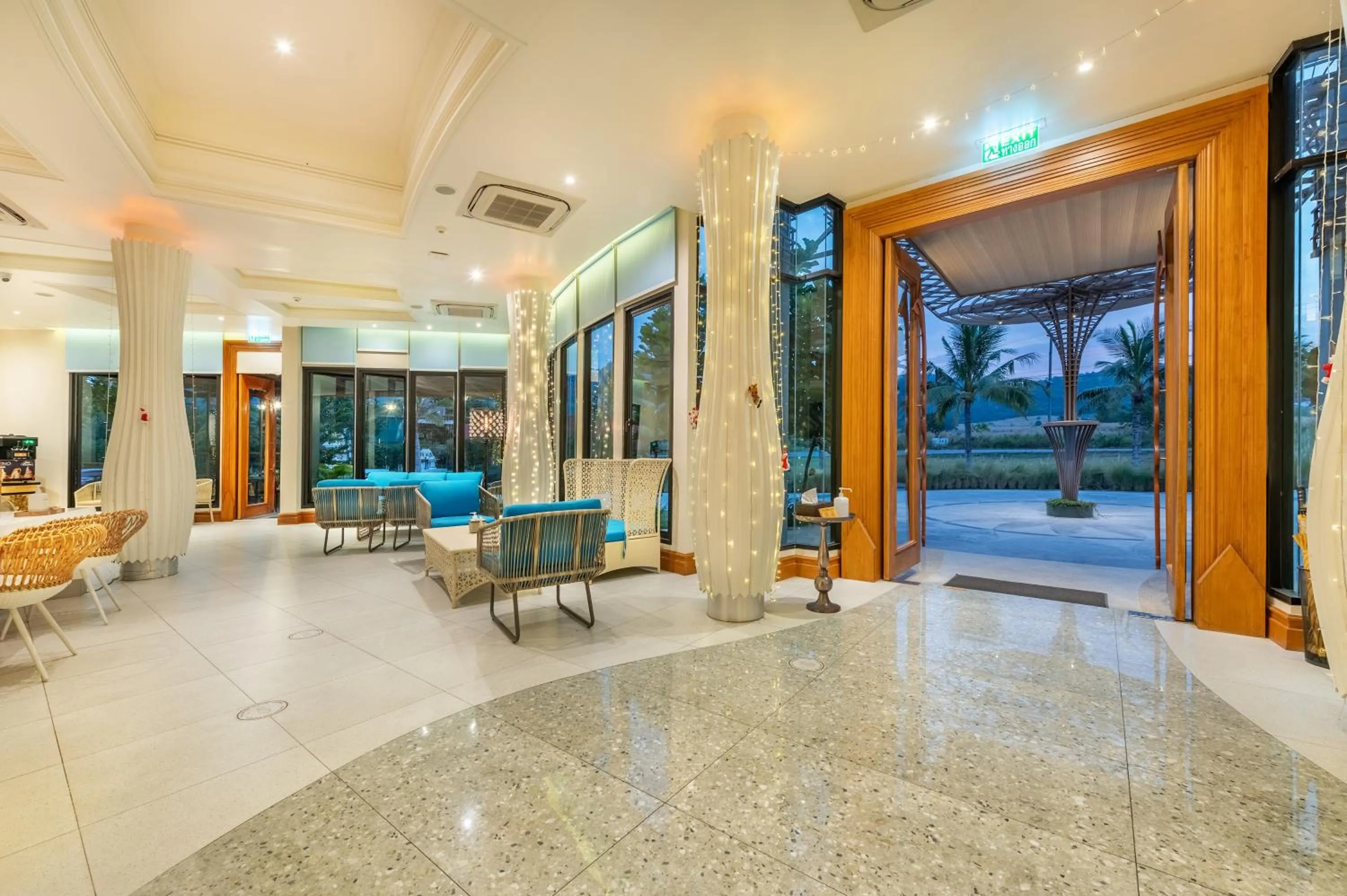 Lobby or reception in Phukalini Luxury Pool Villa & Onsen