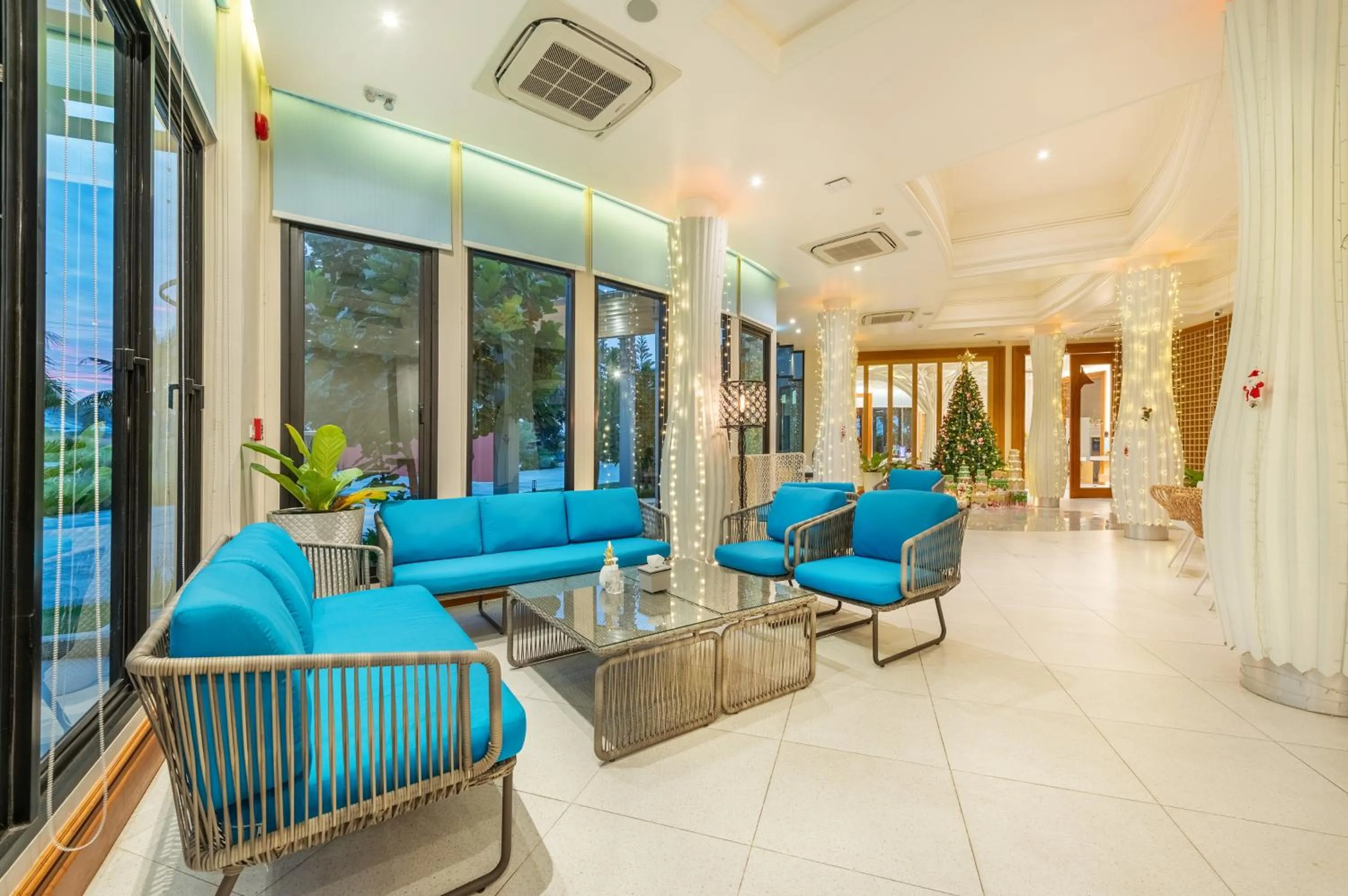 Lobby or reception in Phukalini Luxury Pool Villa & Onsen