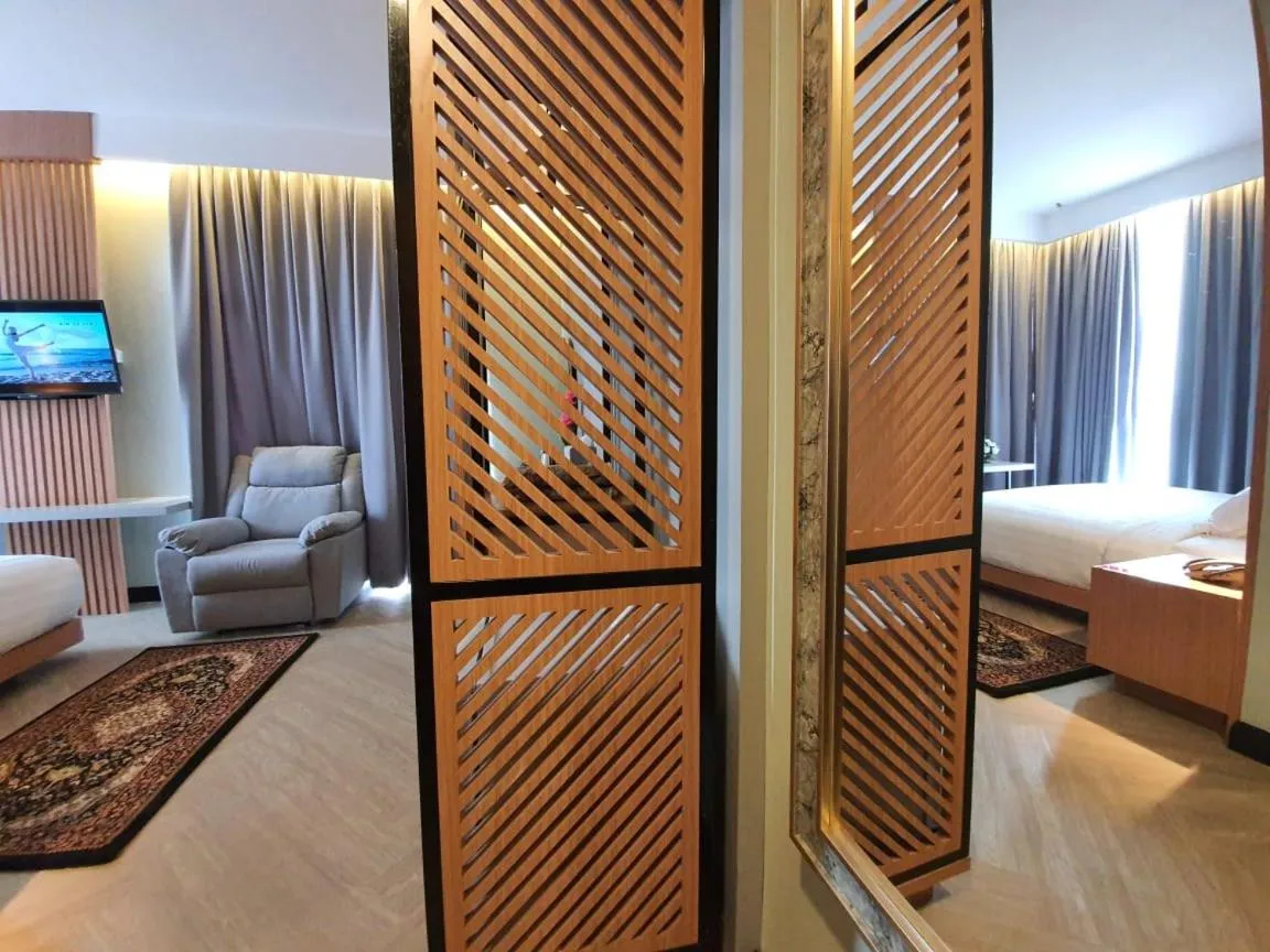 Bed in Muara Hotel Bukittinggi