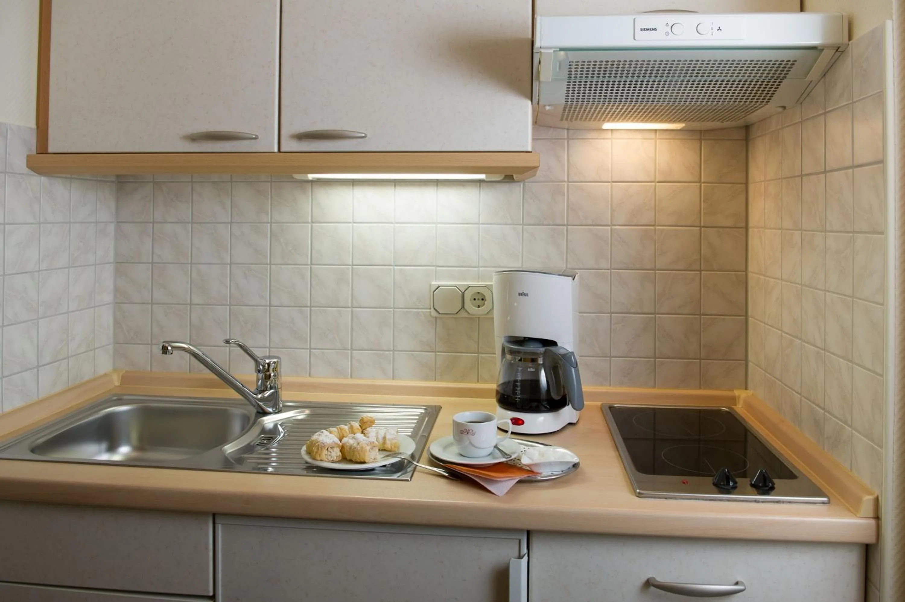 Kitchen or kitchenette in Hotel Riedenburg
