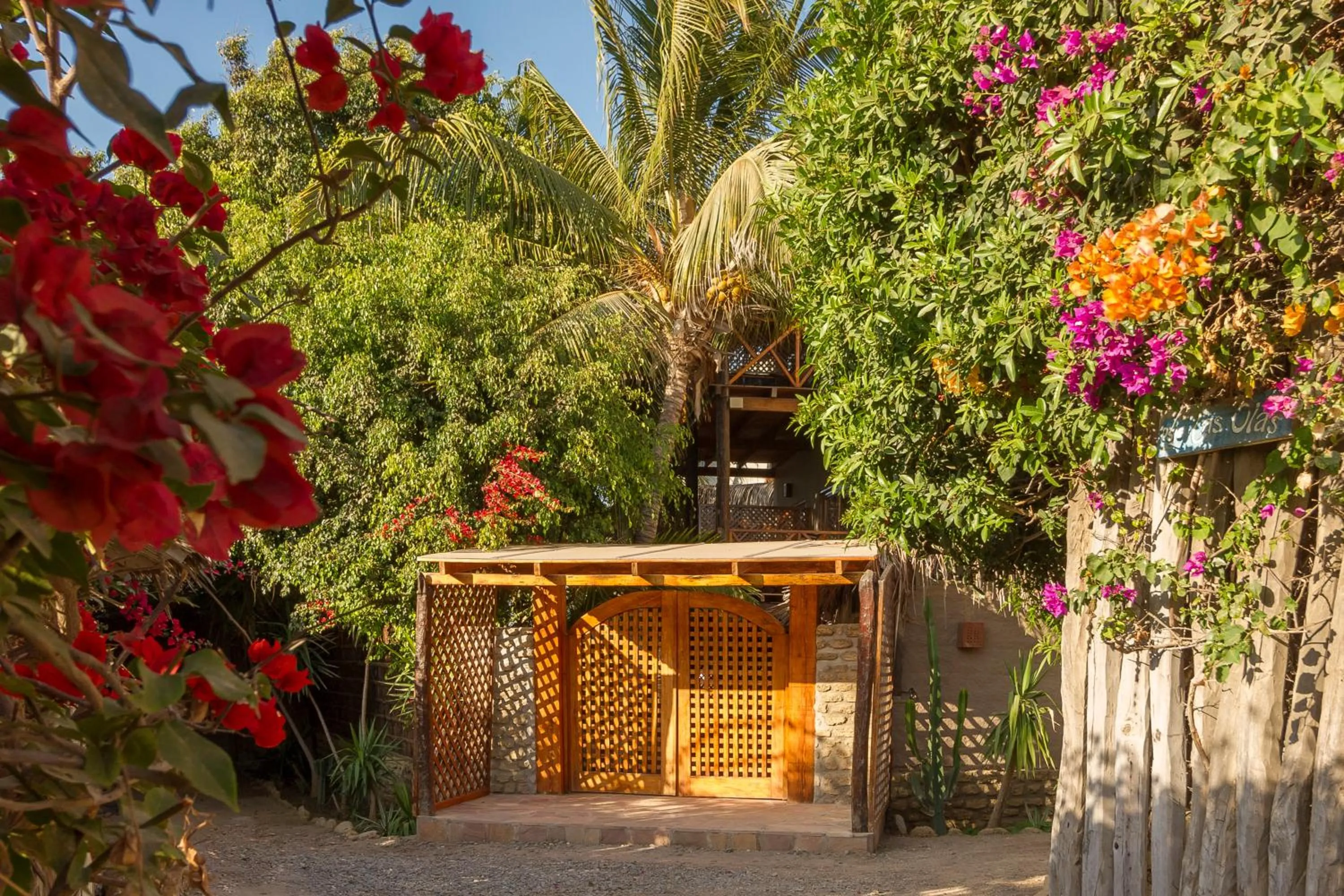 Facade/entrance in Las Olas