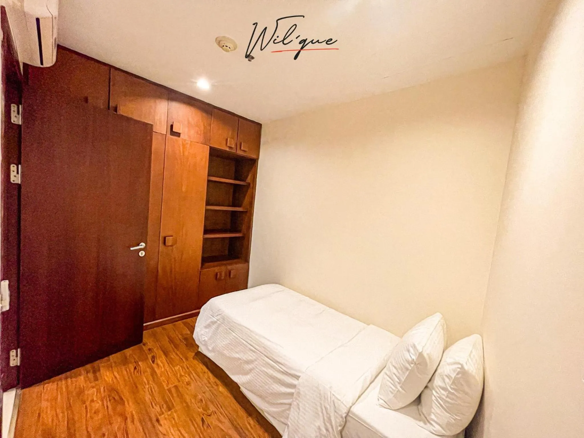 Bed in Wil'que Westlake Hotel & Residences