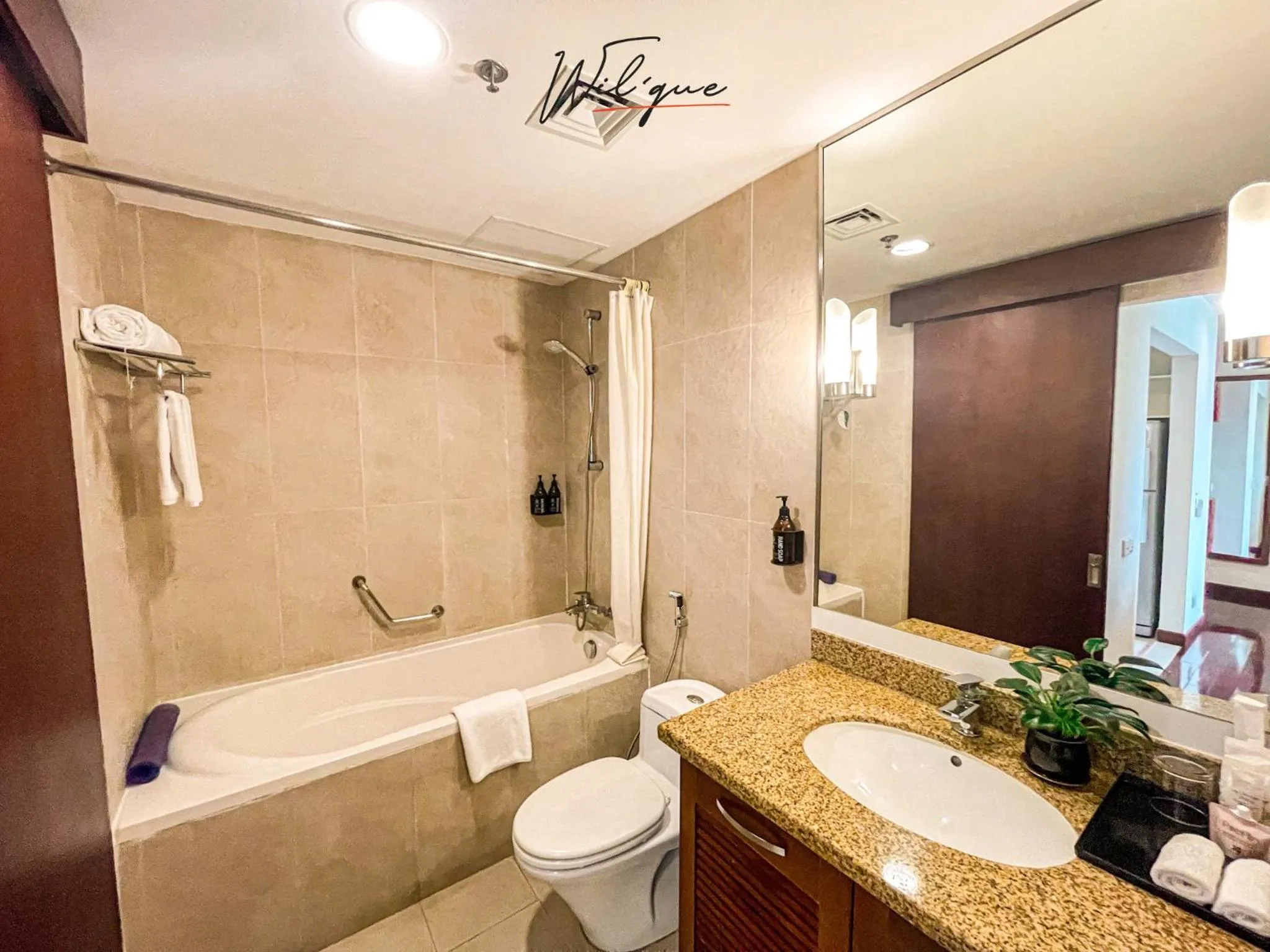 Bathroom in Wil'que Westlake Hotel & Residences