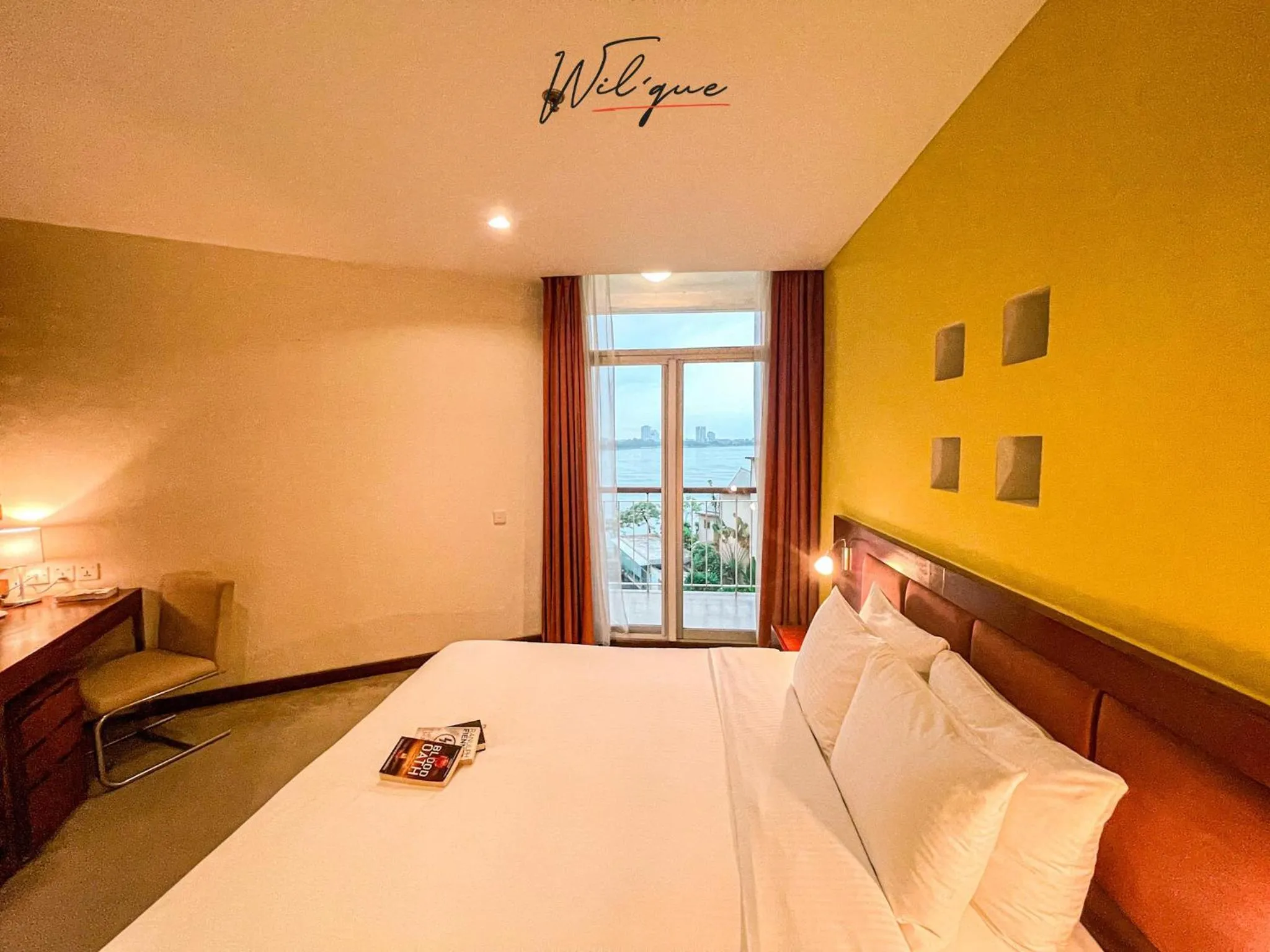 Bed in Wil'que Westlake Hotel & Residences