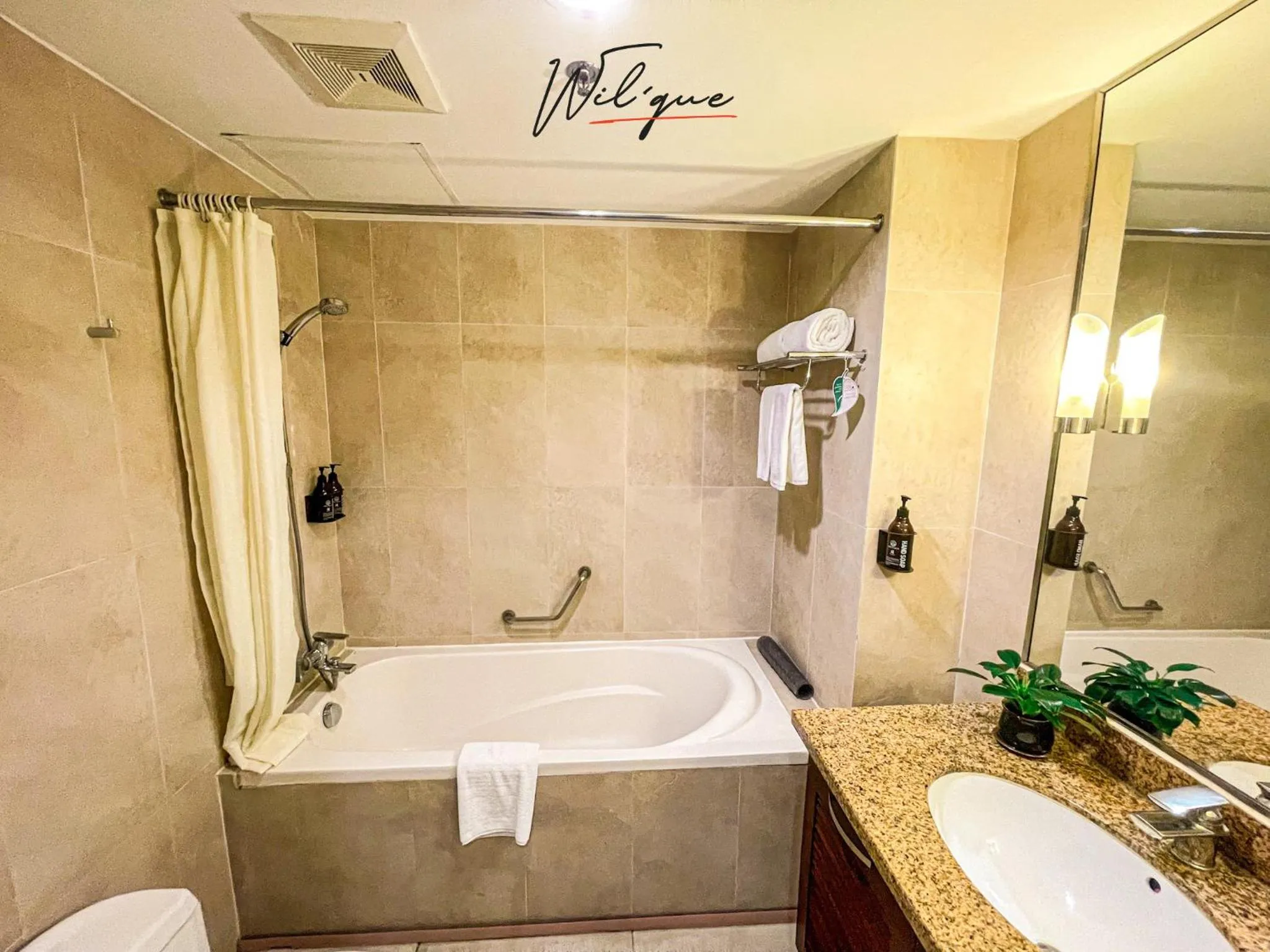 Bathroom in Wil'que Westlake Hotel & Residences