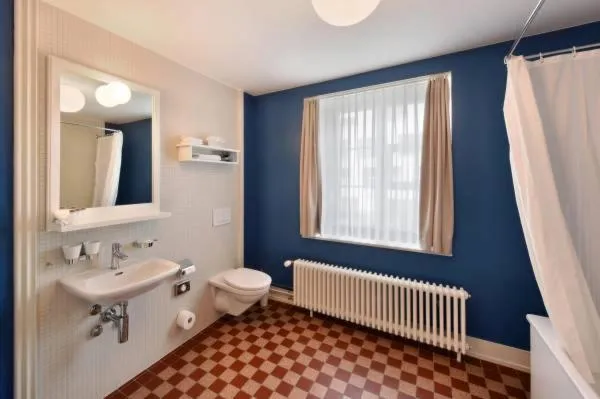 Toilet in Hotel im Schlosspark