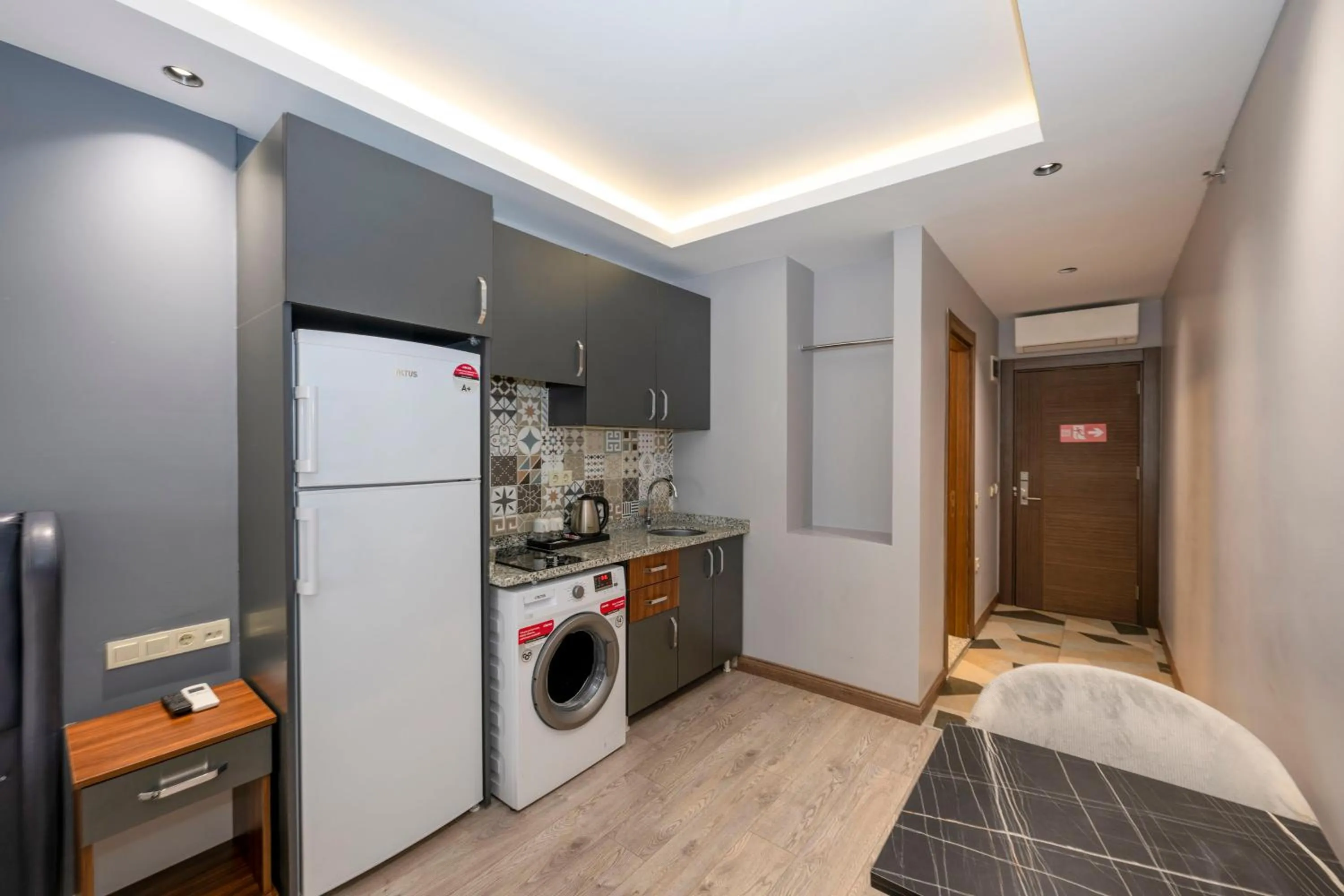 Bed in Comfort Suites Hotel