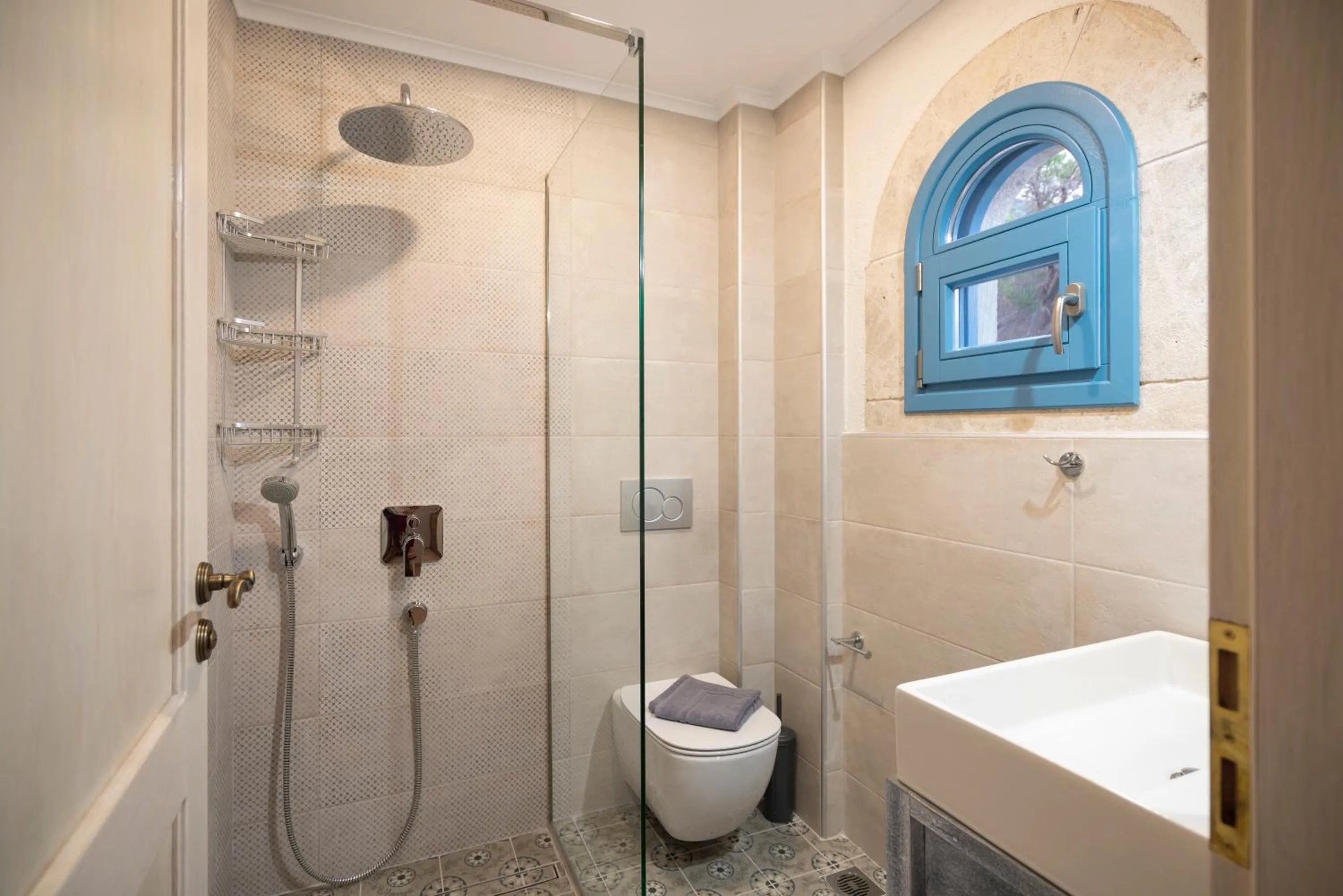 Bathroom in Elysium Living Parga