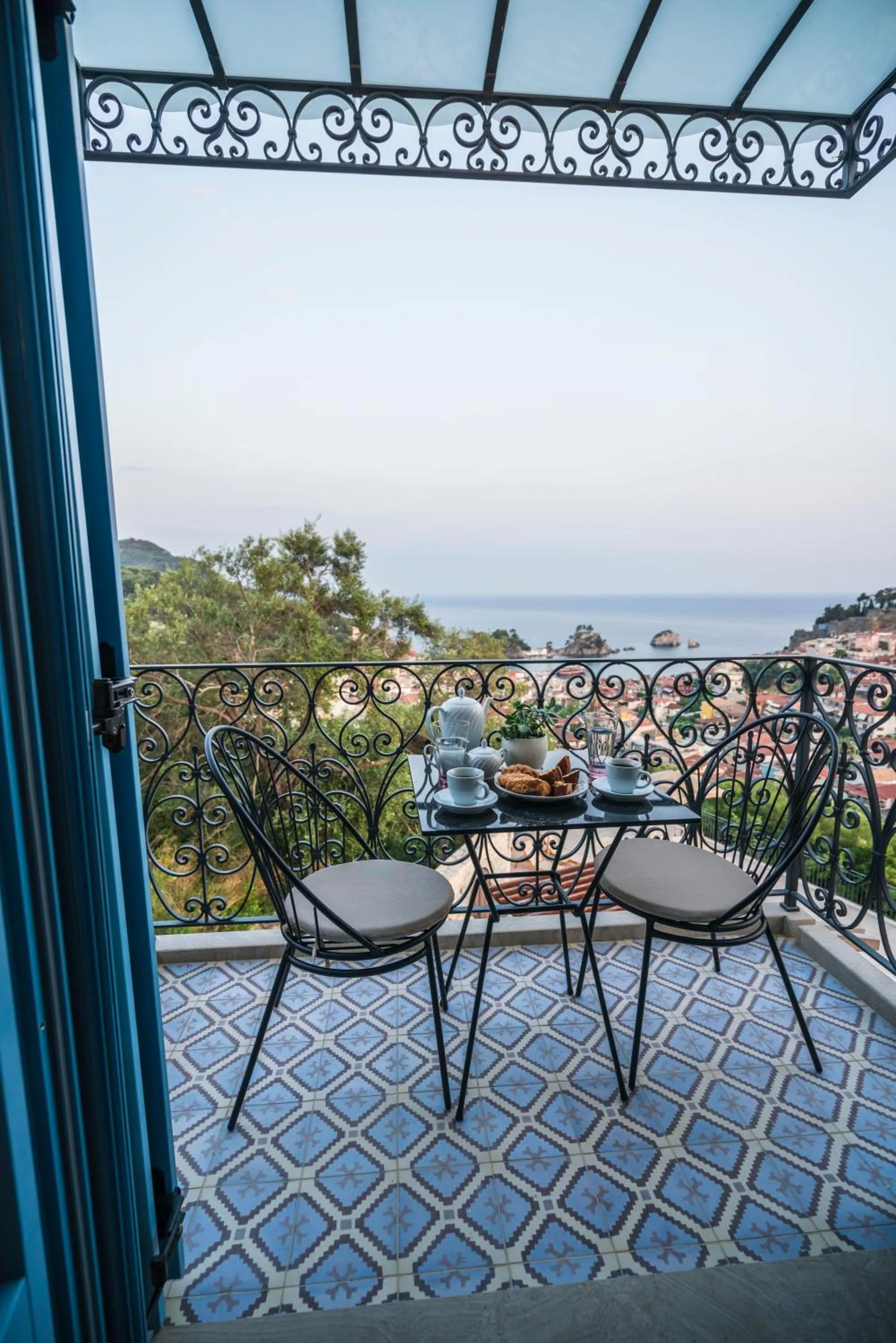 Balcony/Terrace in Elysium Living Parga