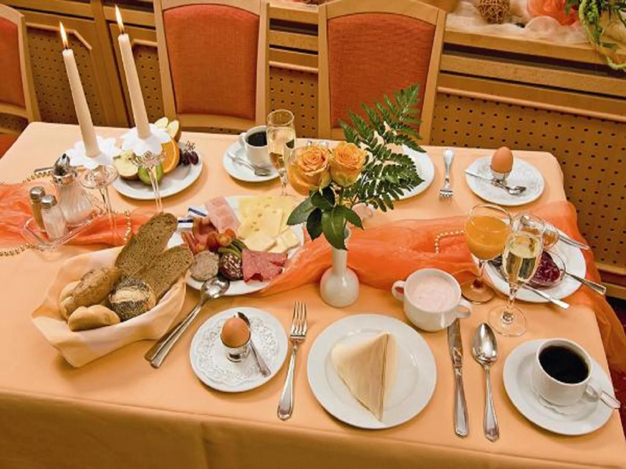 Buffet breakfast in Hotel Goldbächel