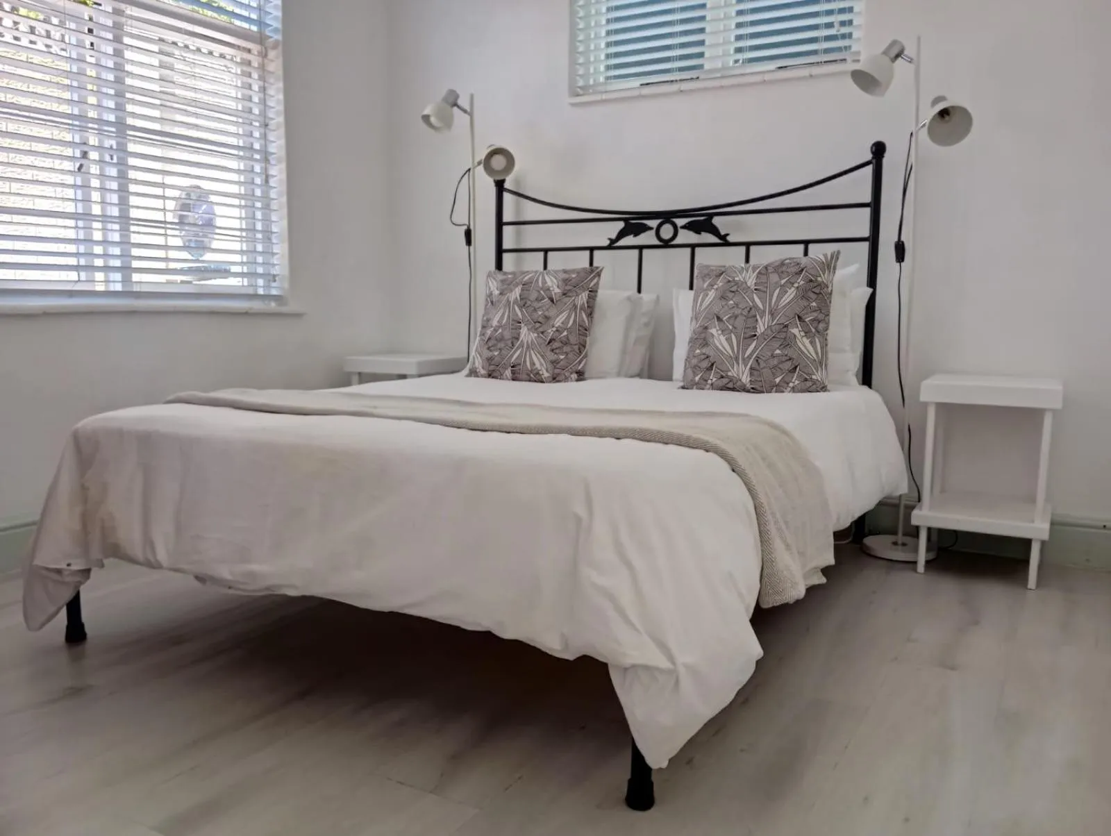 Patio, Bed in Boulders Beach Hotel, Cafe and Curio shop