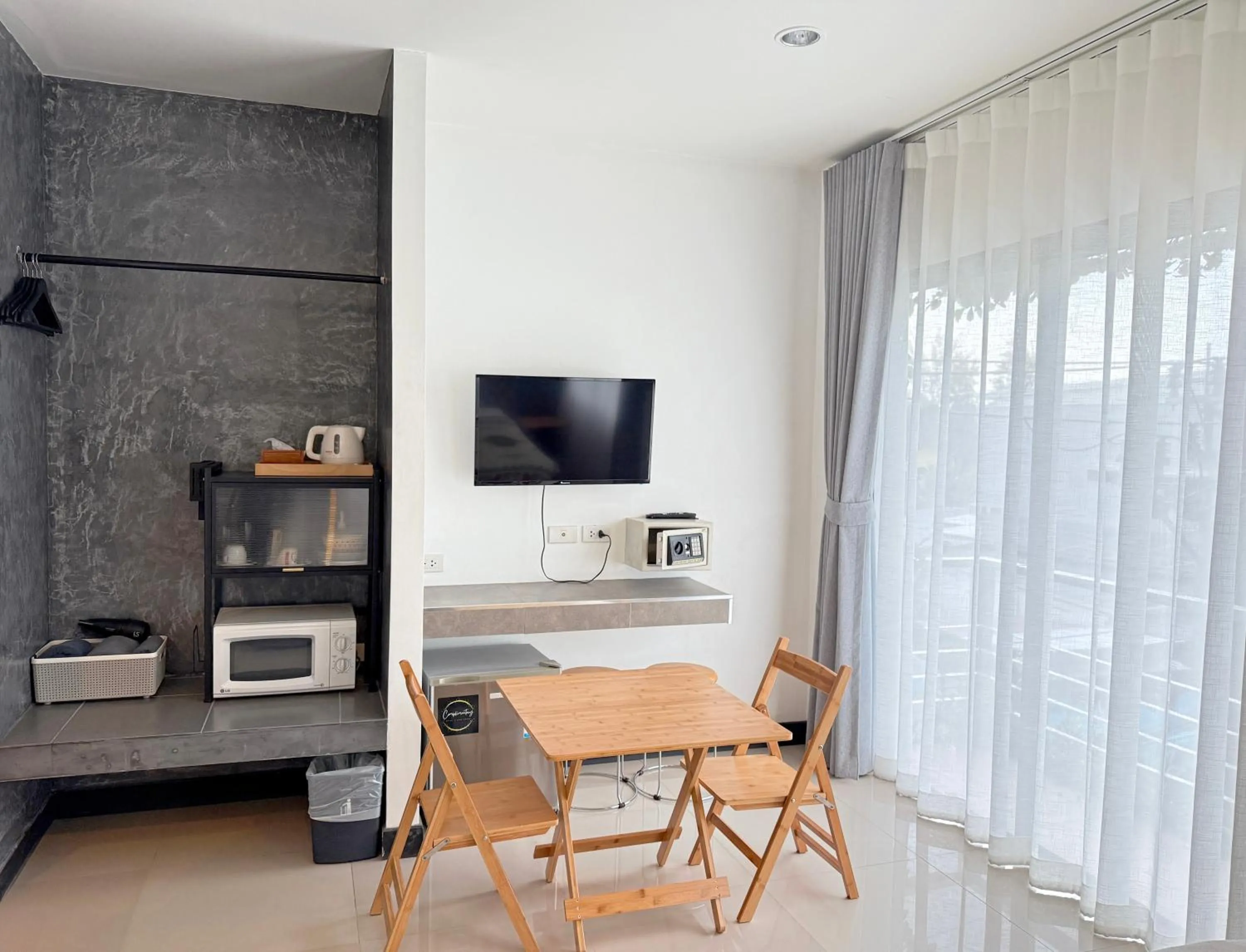 Coffee/tea facilities in Ideo Phuket Hotel - Naiyang Beach