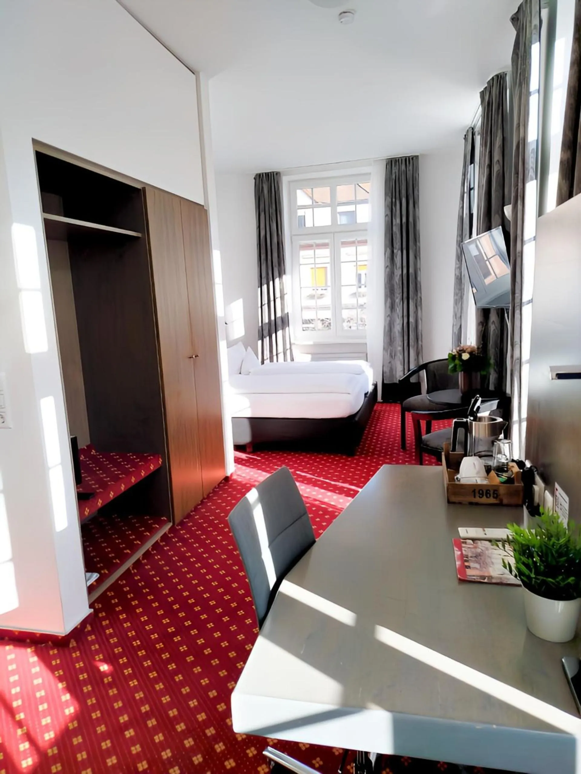 Bed in Hotel Schwert