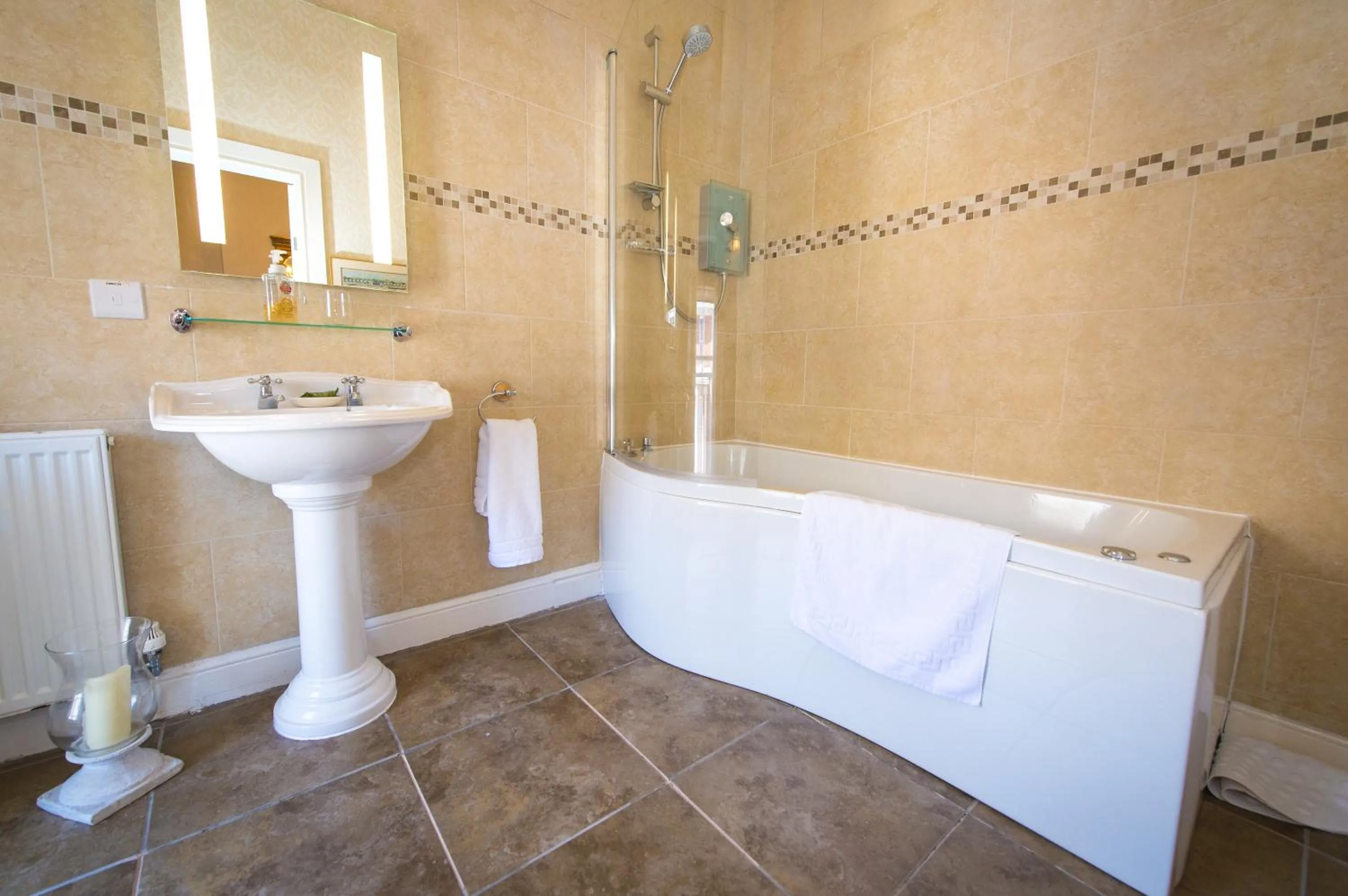 Shower in Victoria House Room Only Accommodation