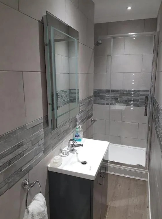 Shower in Victoria House Room Only Accommodation