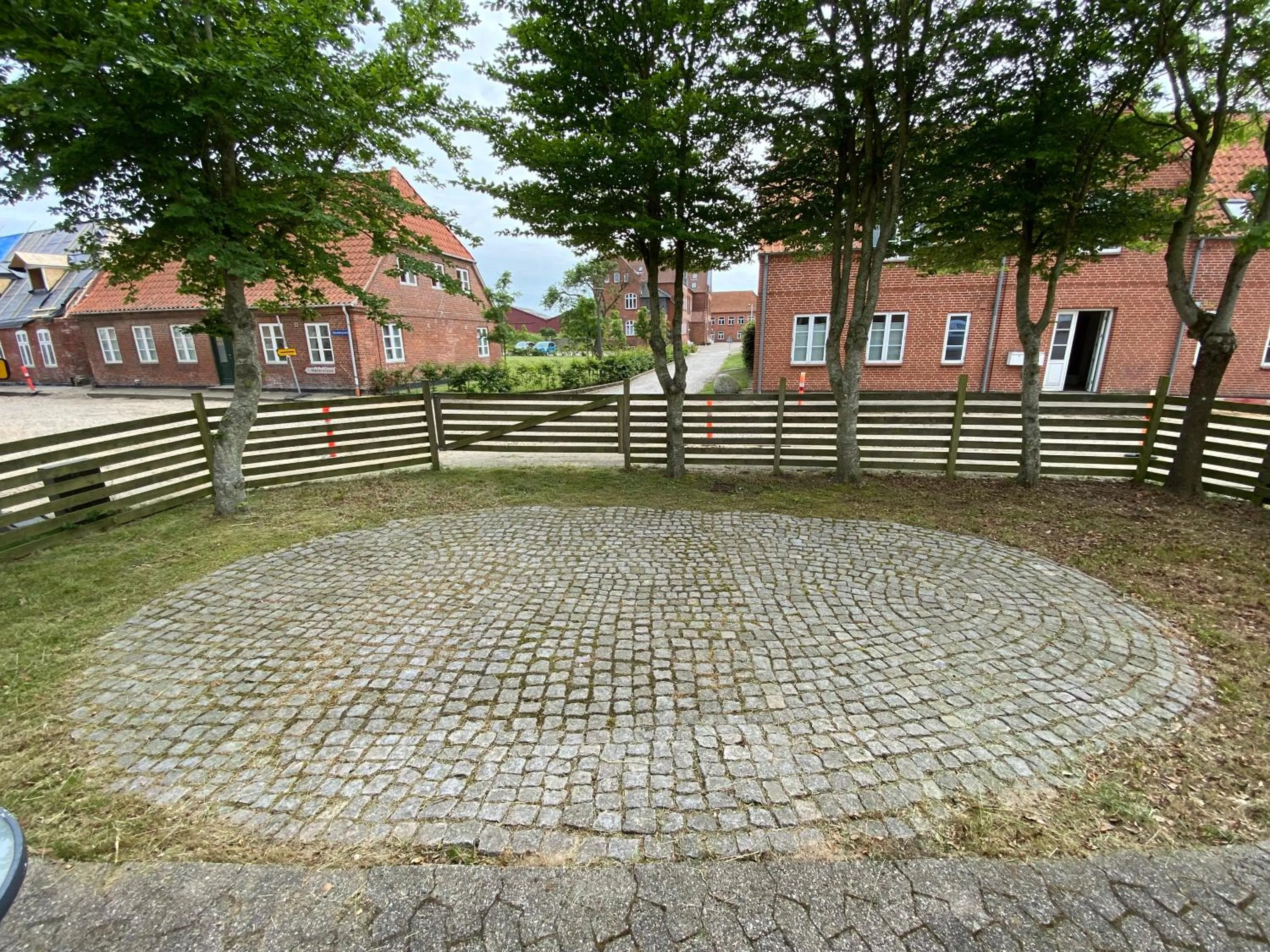 Garden in Studio Apartment in the heart of Højer