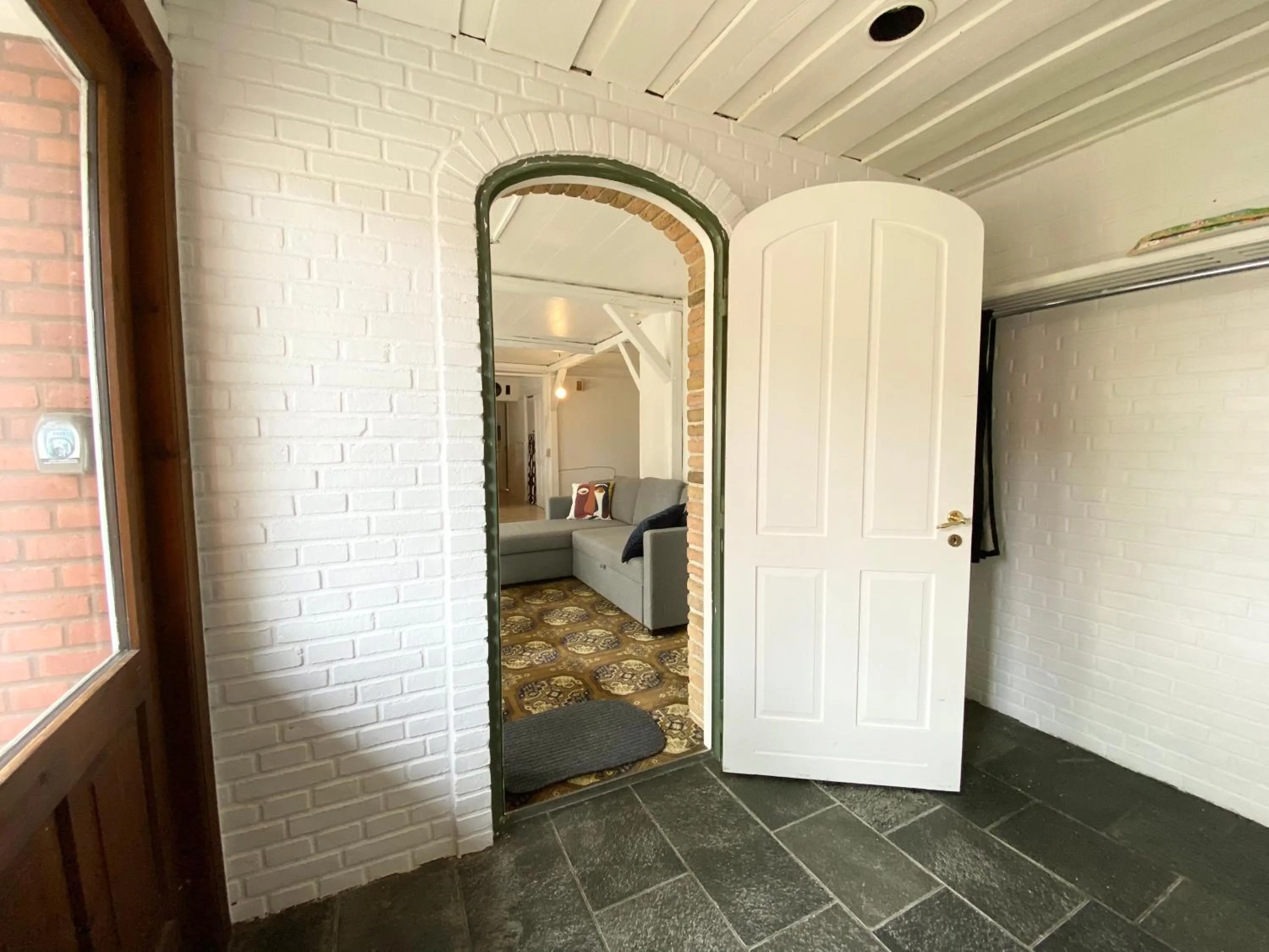 Facade/entrance in Studio Apartment in the heart of Højer