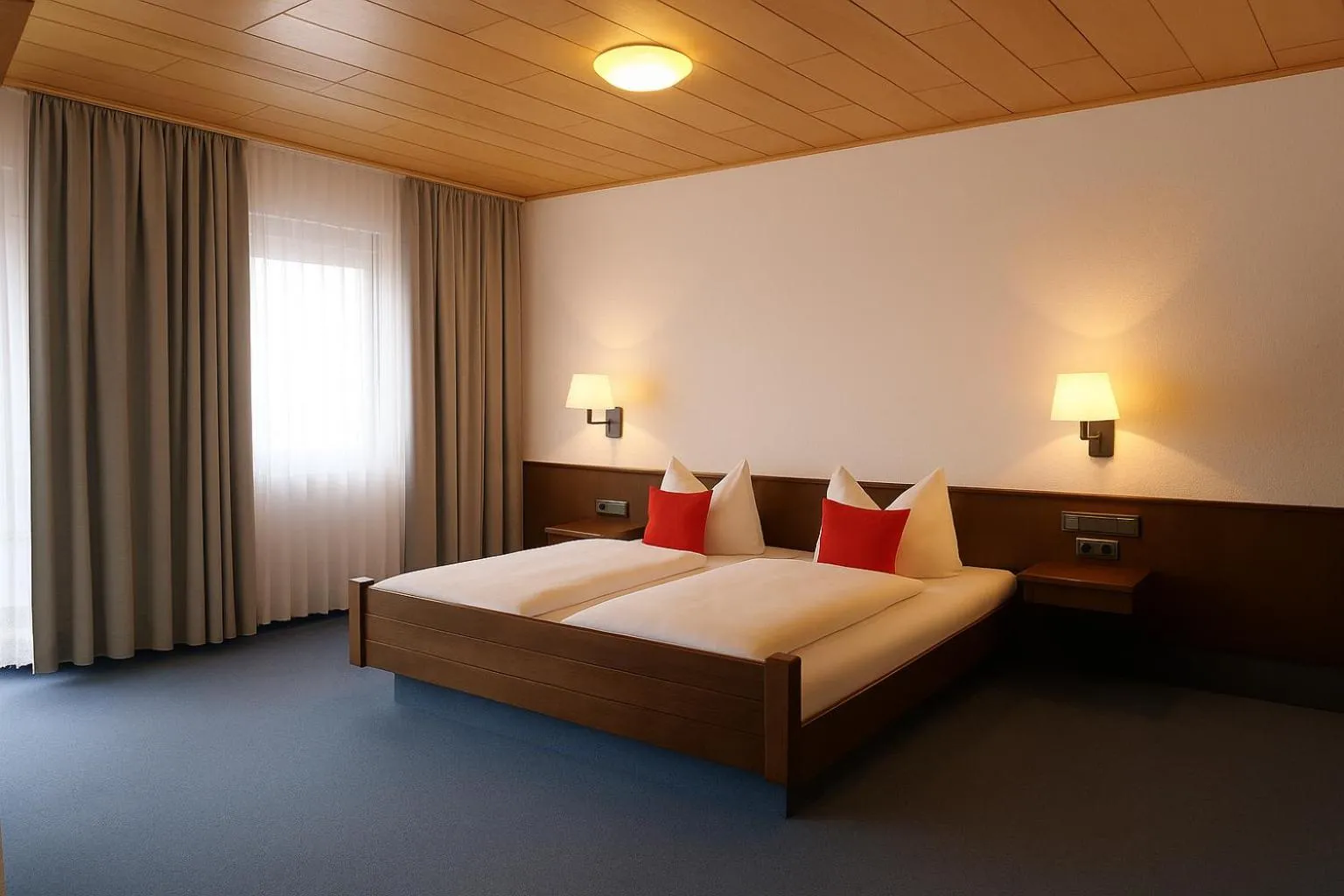 Bed in Hotel-Restaurant Zum Kirschbaum