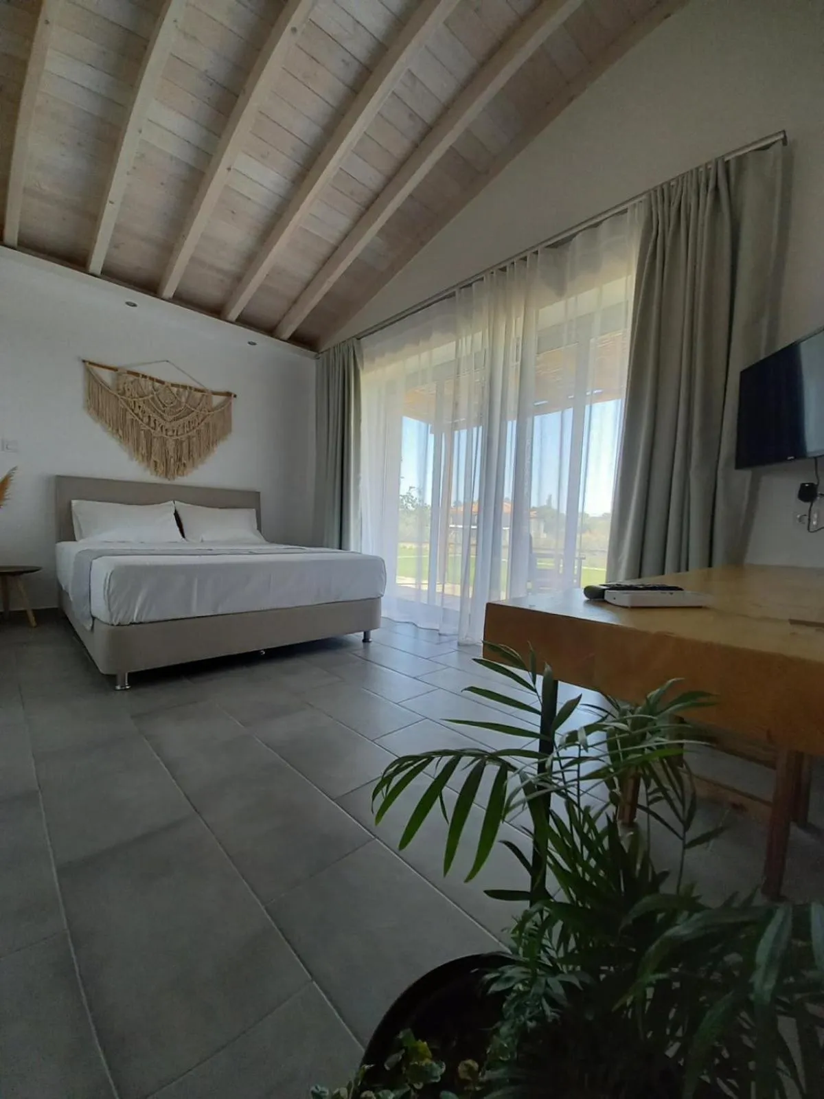 Bed in Lithos Villas